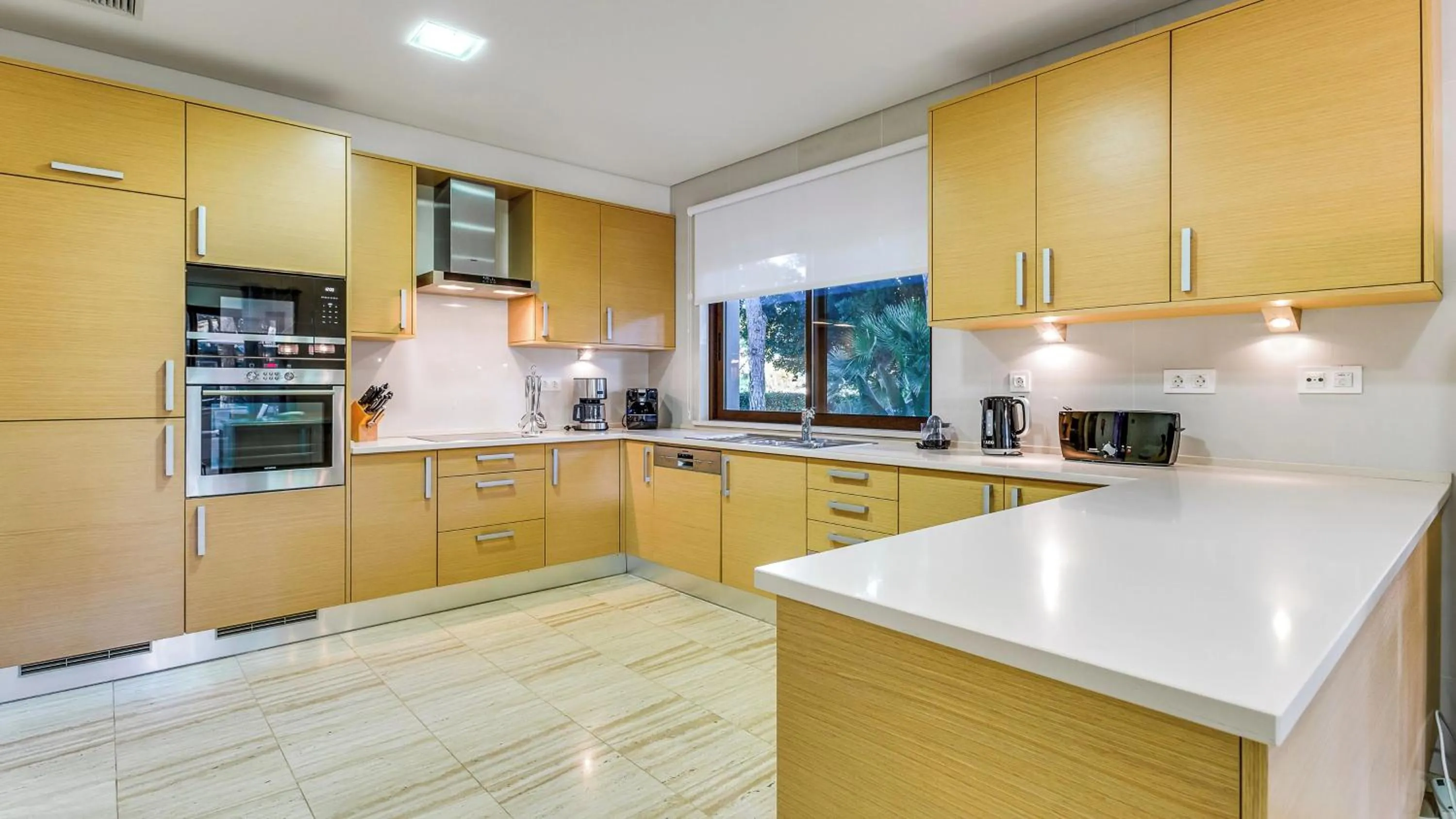 kitchen in Pine Cliffs Village