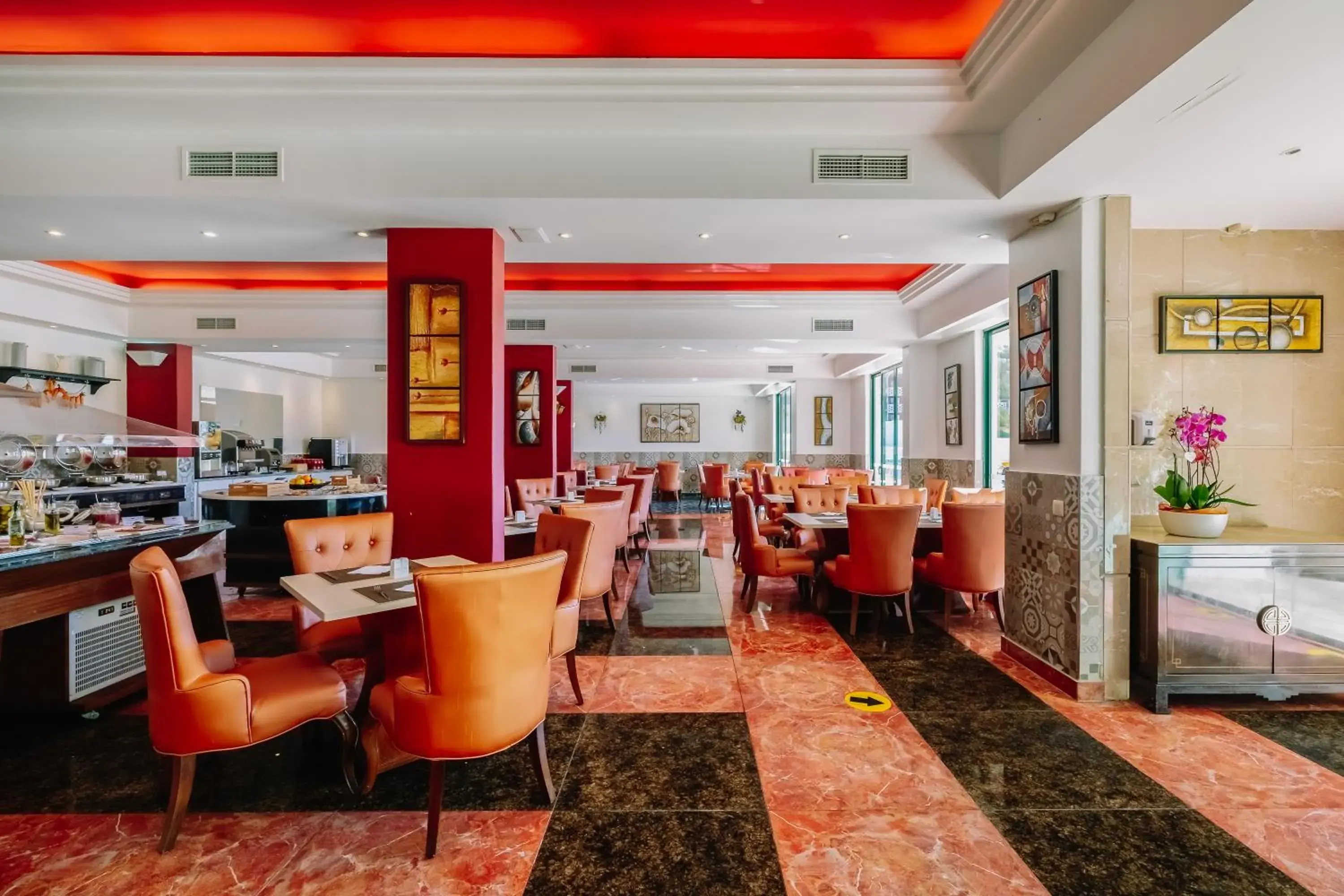 Restaurant/places to eat in Grand Muthu Forte Da Oura Restaurant/places to eat in Grand Muthu Forte Da Oura