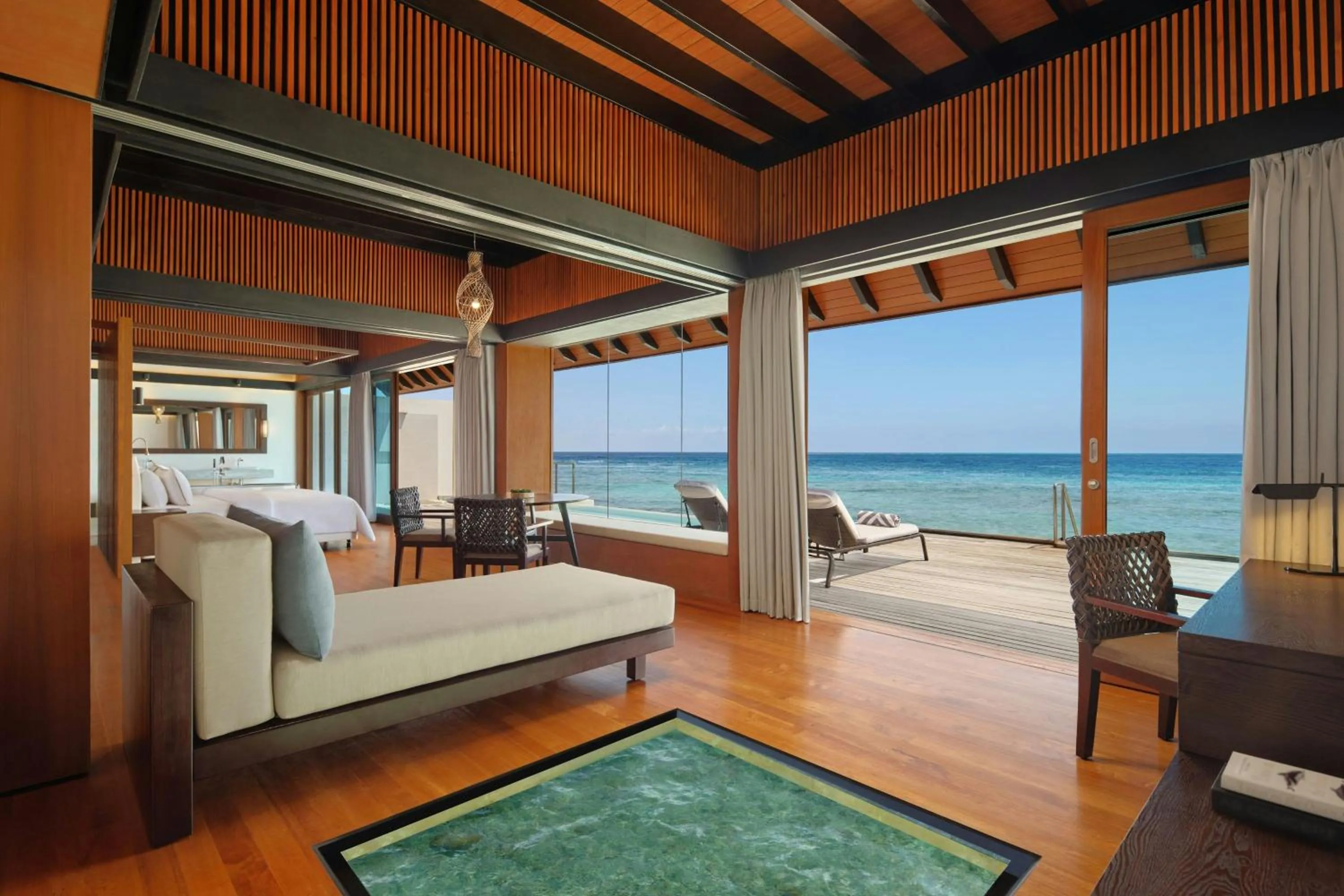 Living room in The Westin Maldives Miriandhoo Resort