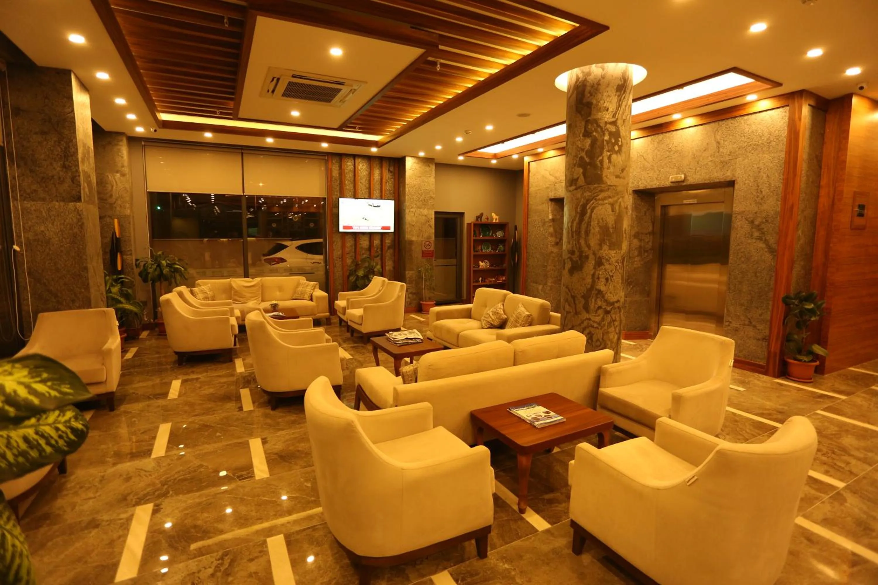 Lobby or reception in Oytun Park Hotel