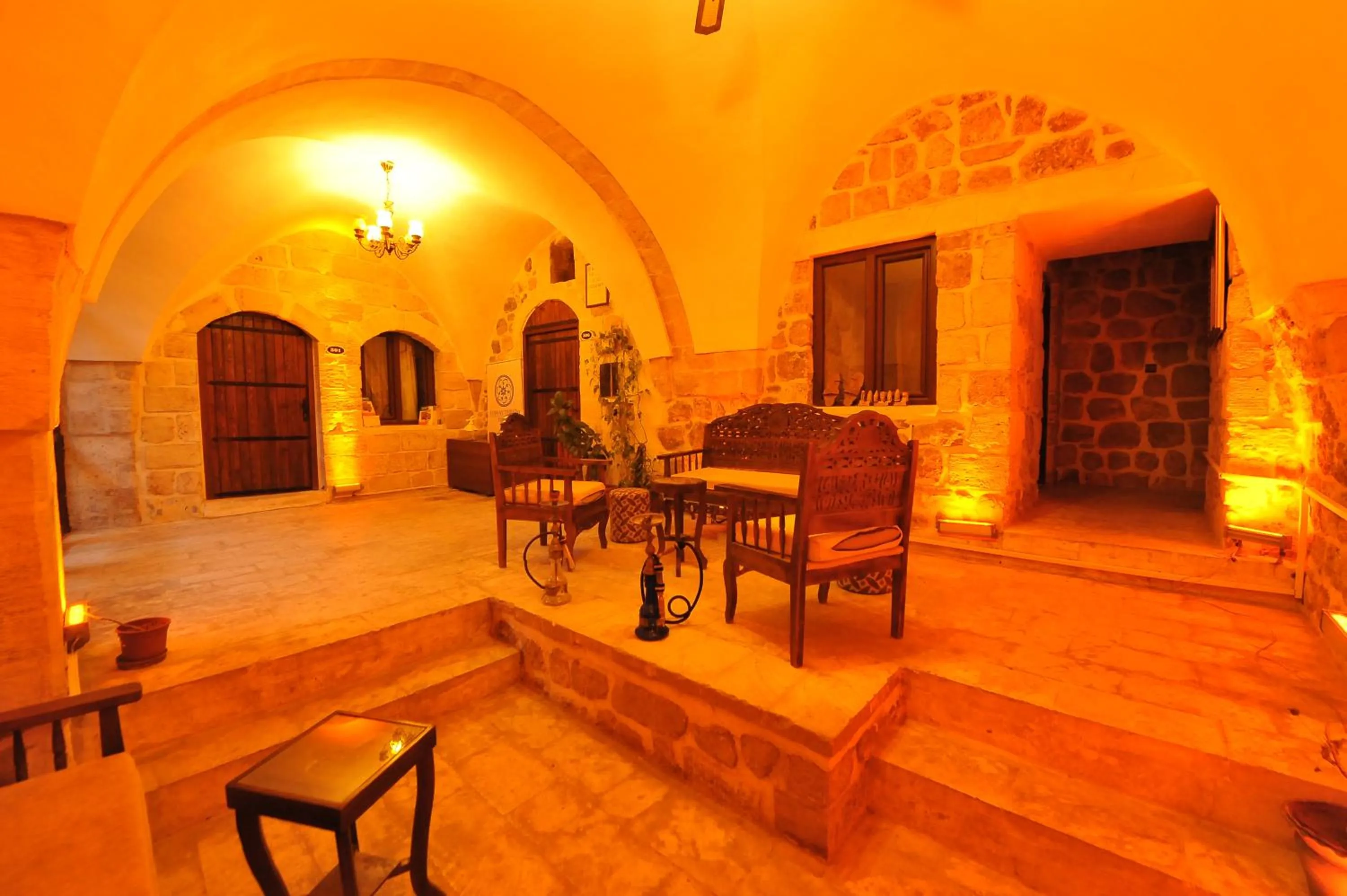 Kadim Hotel