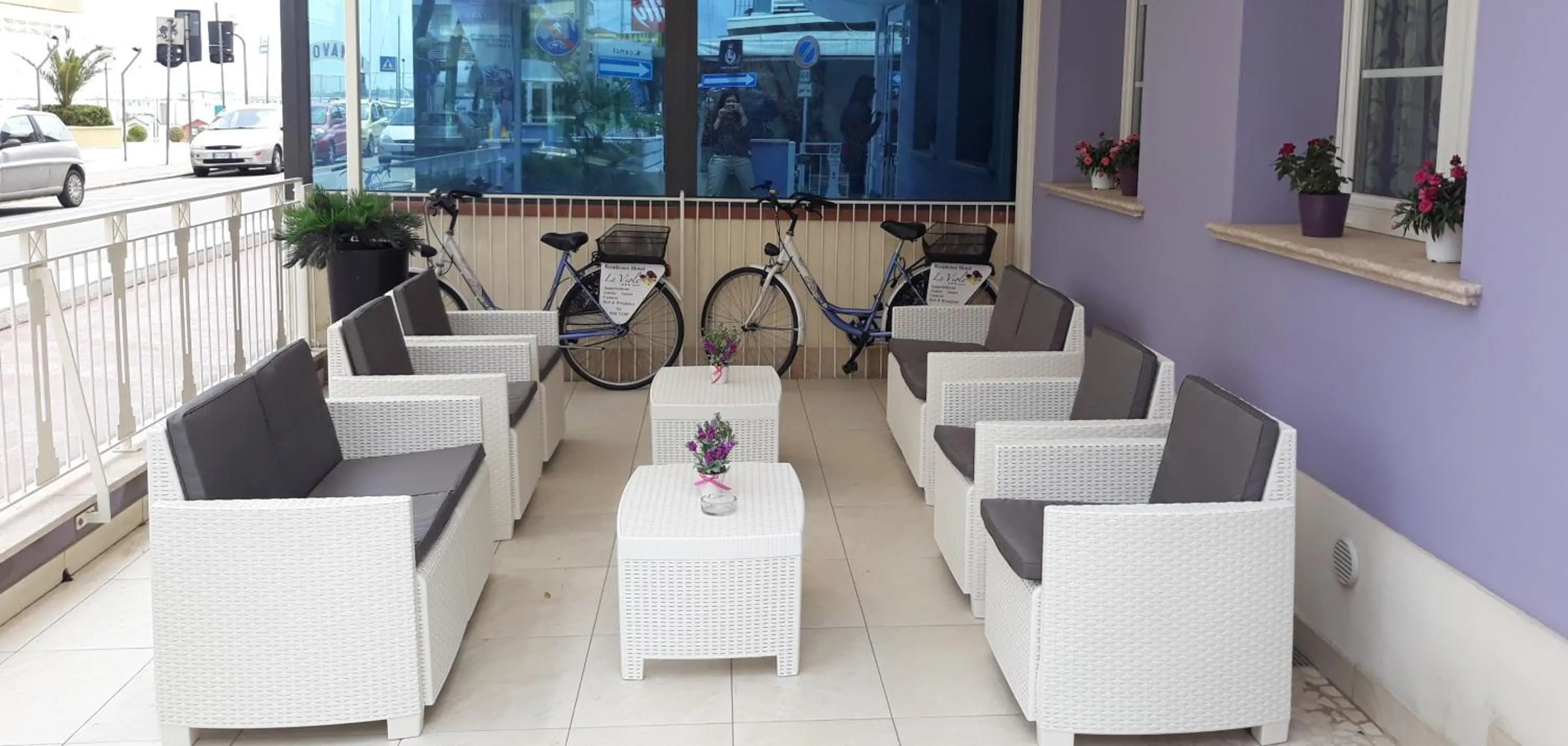 Patio in Residence Hotel Le Viole