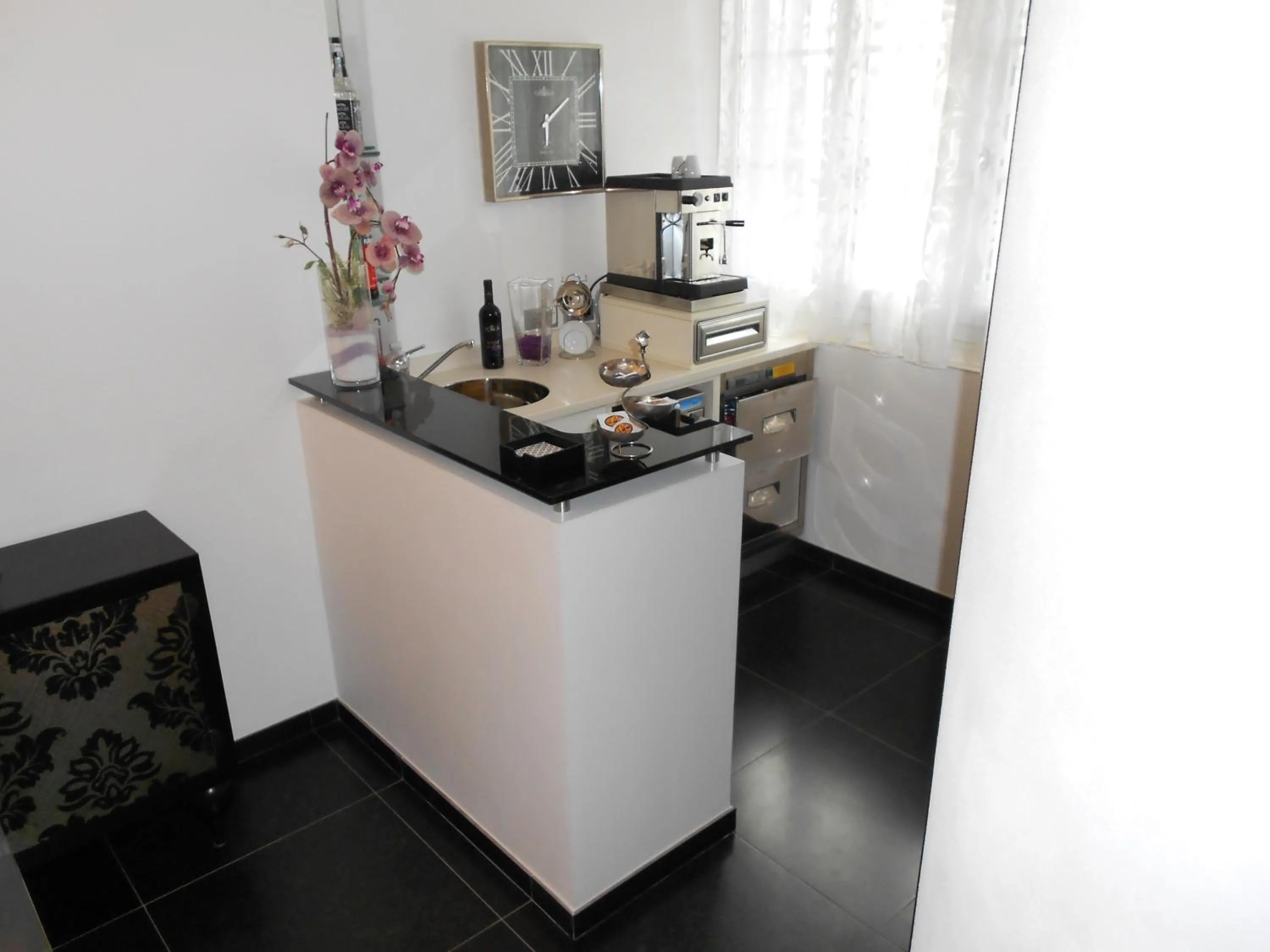 Lounge or bar in Residence Hotel Le Viole