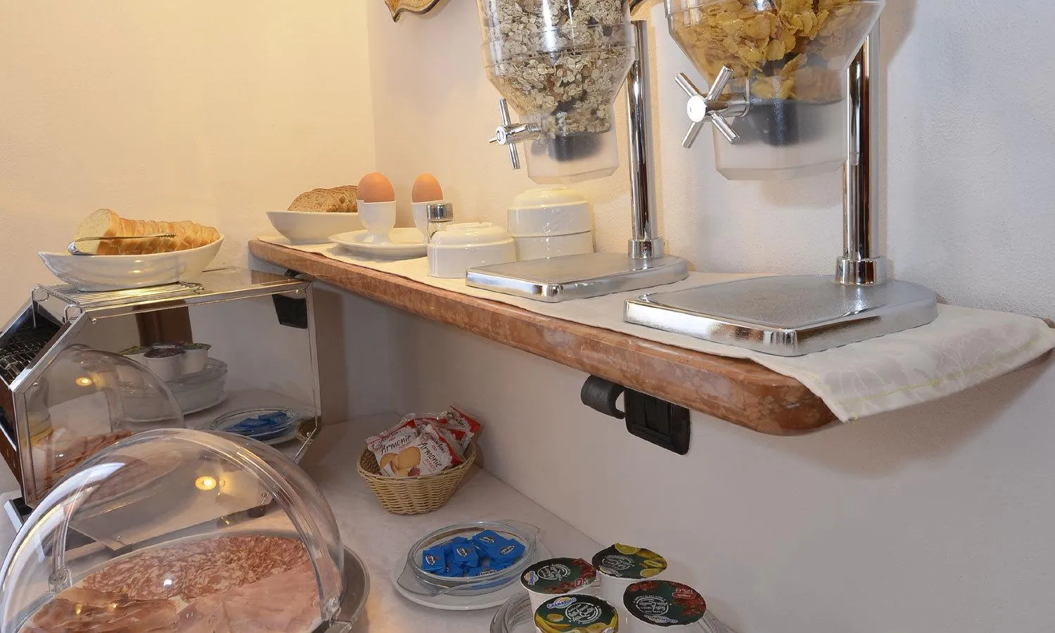 Food and drinks in Relais Sweet Days