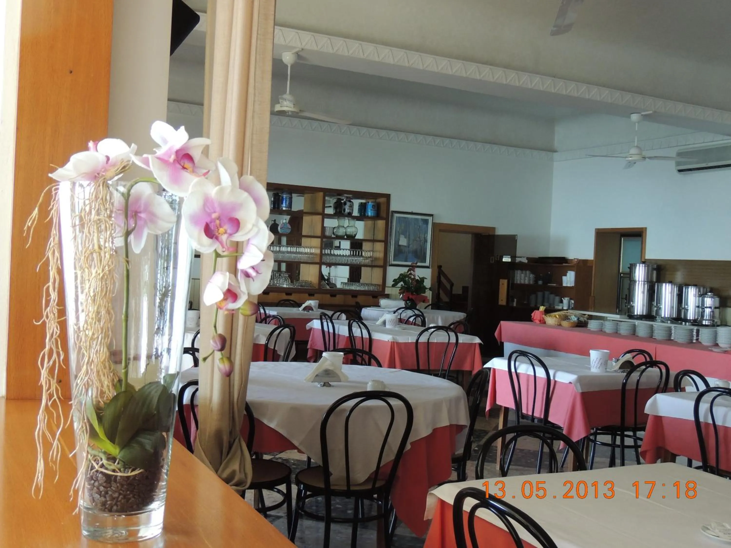 Restaurant/places to eat in Hotel Gasparina