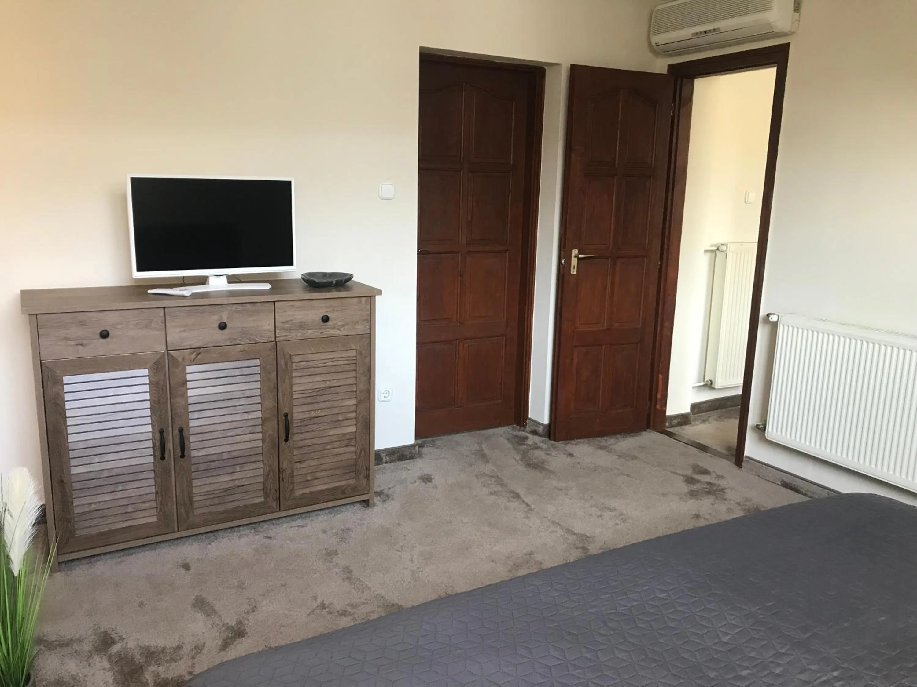 Sempre Étterem És Panzió