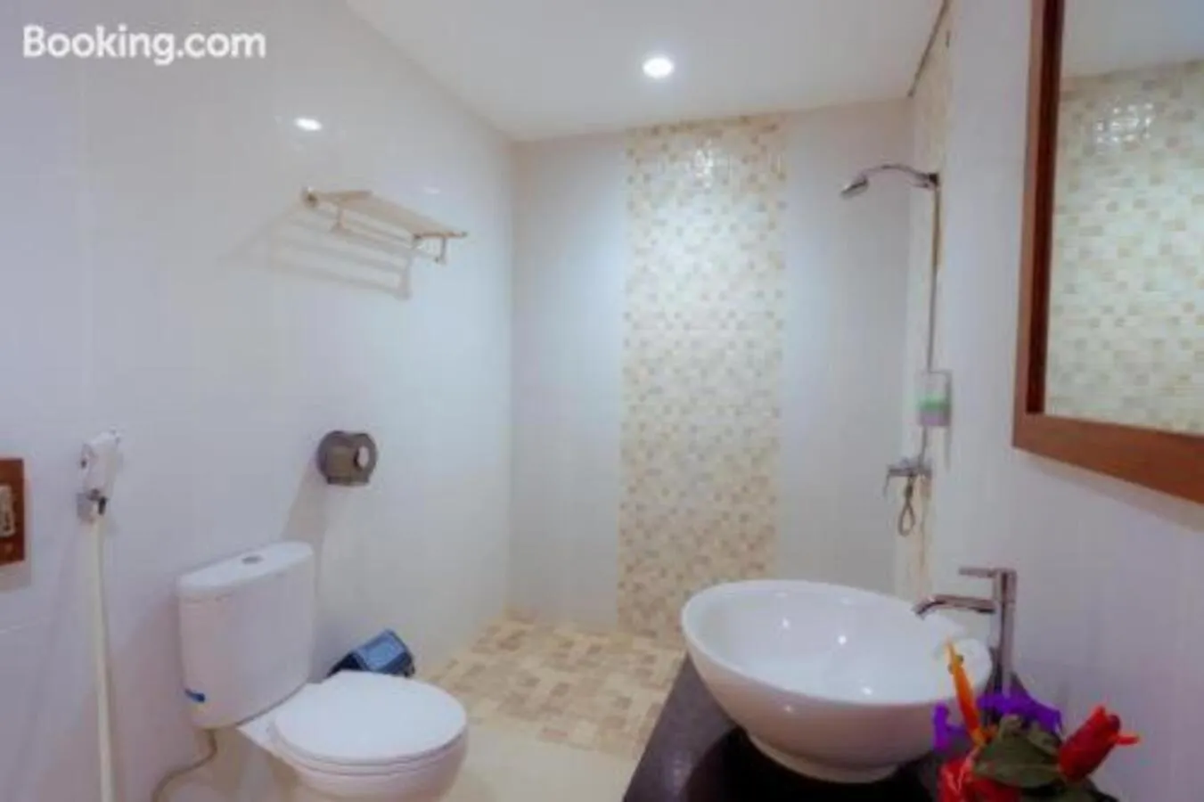 Bathroom in Puri Canggu Rooms 2