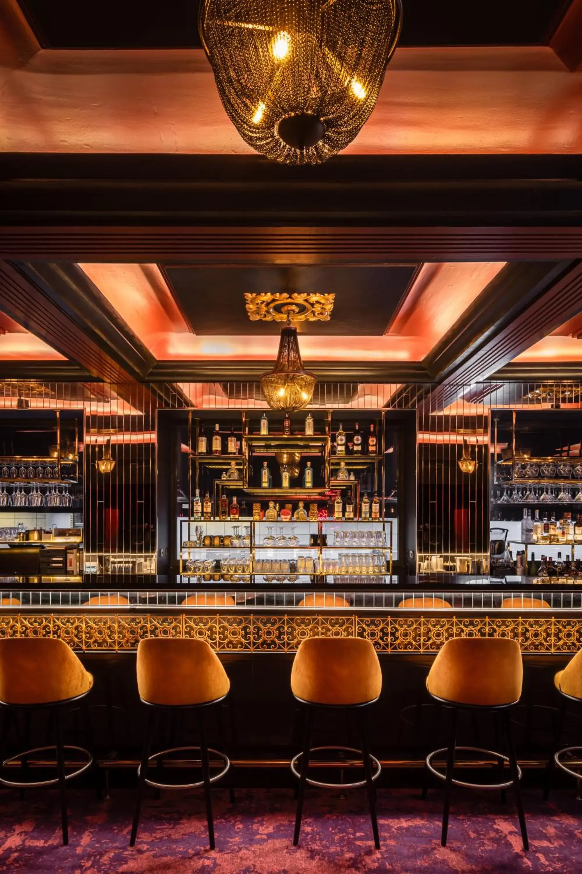 Lounge or bar in Maxime Boutique Hotel Avenida da Liberdade Lounge or bar in Maxime Boutique Hotel Avenida da Liberdade