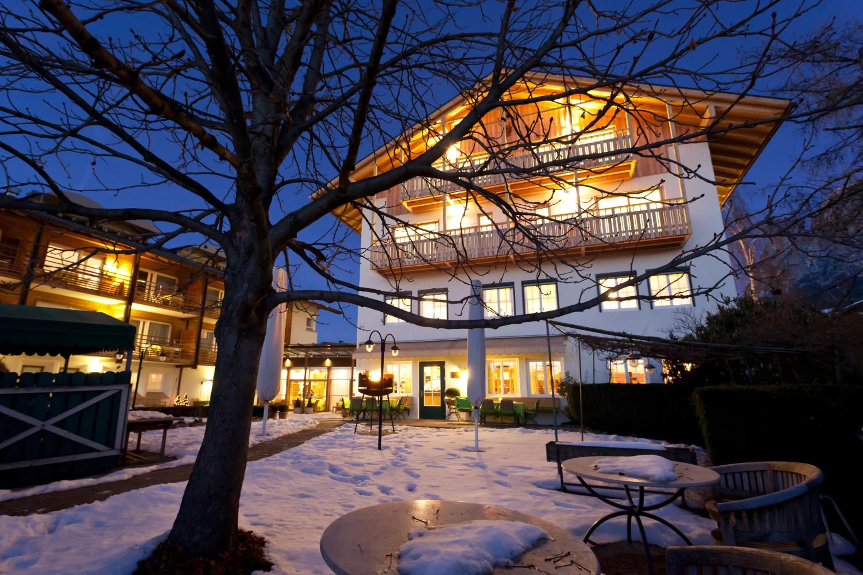 Facade/entrance in Hotel Heubad
