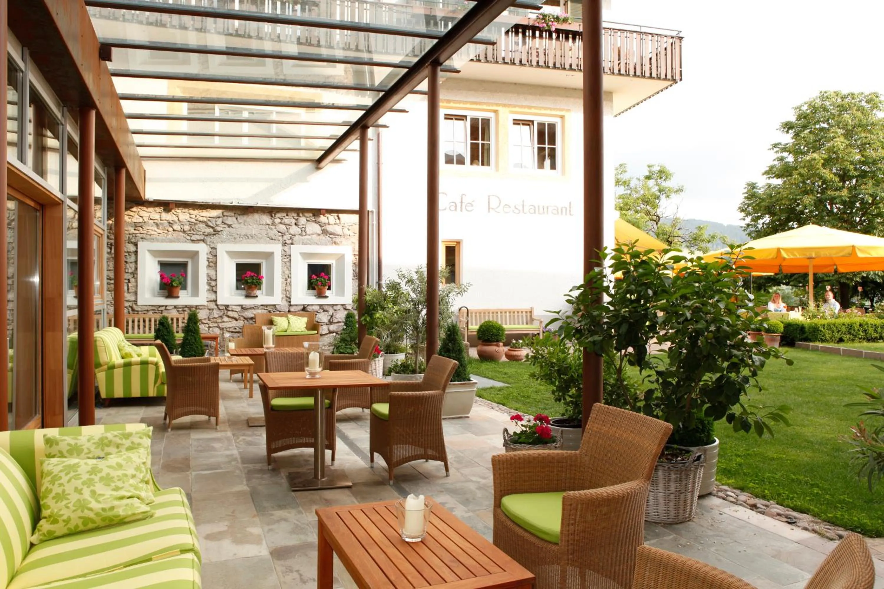 Facade/entrance in Hotel Heubad