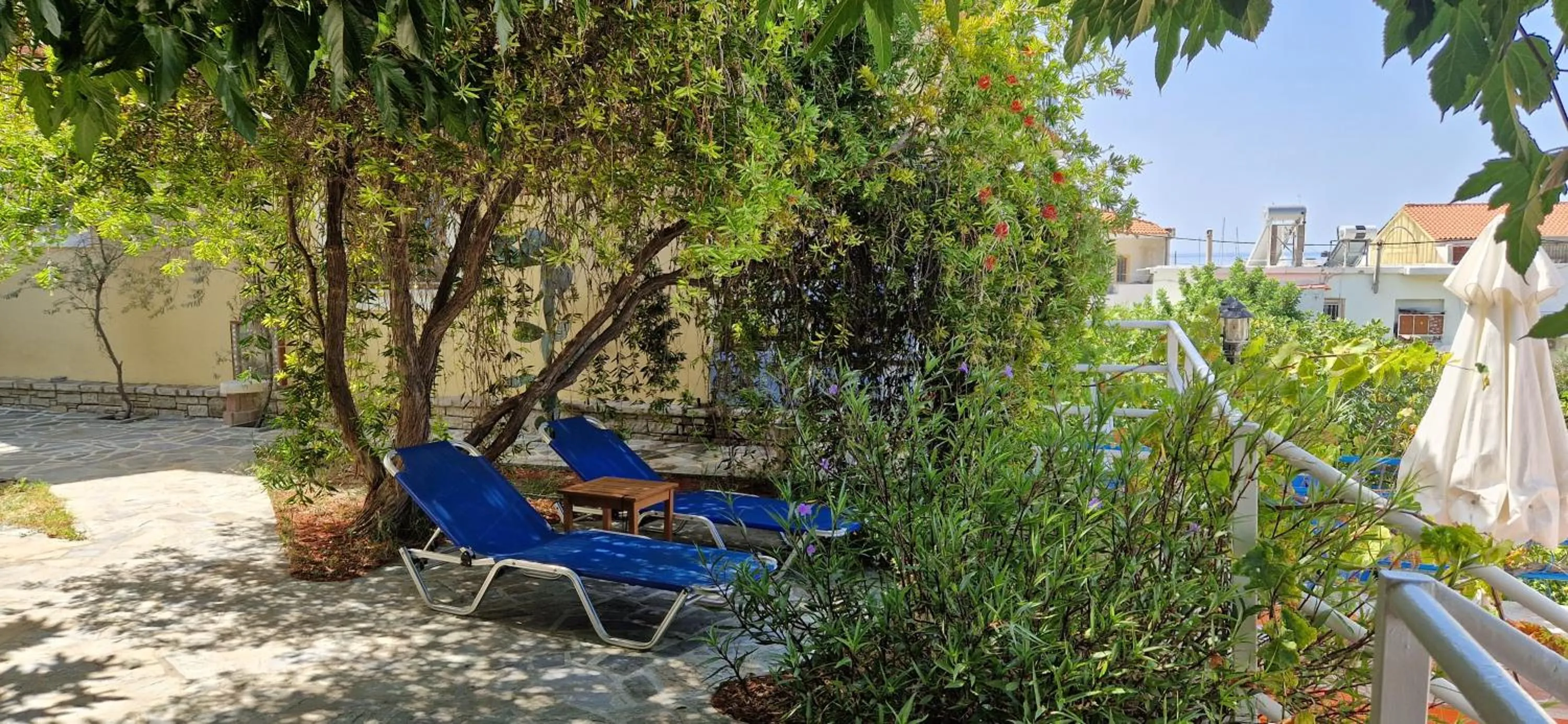 Spring in Pantheon Apartments & Studios