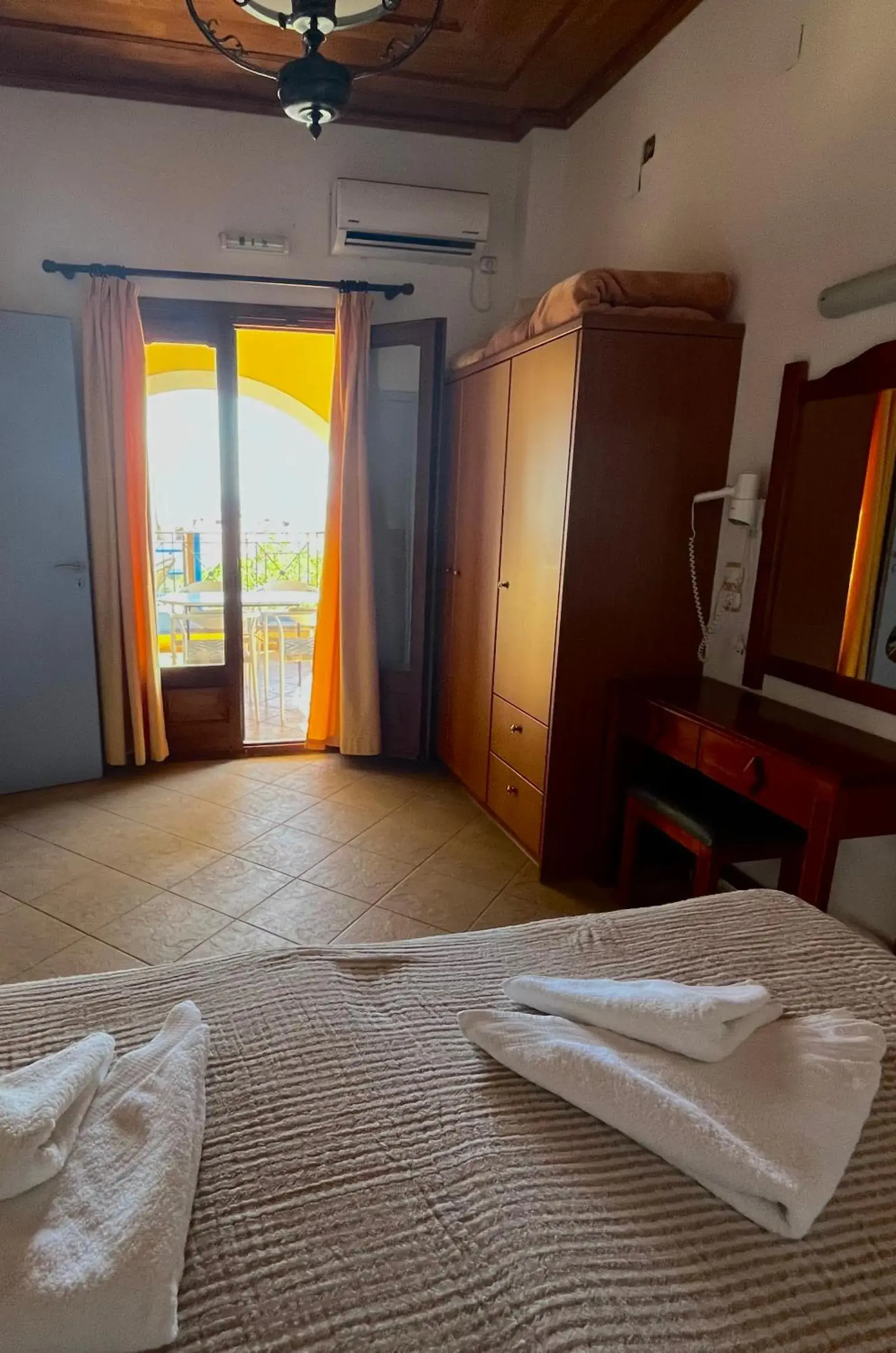 One-Bedroom Apartment with Sea View and Terrace in Pantheon Apartments & Studios One-Bedroom Apartment with Sea View and Terrace in Pantheon Apartments & Studios