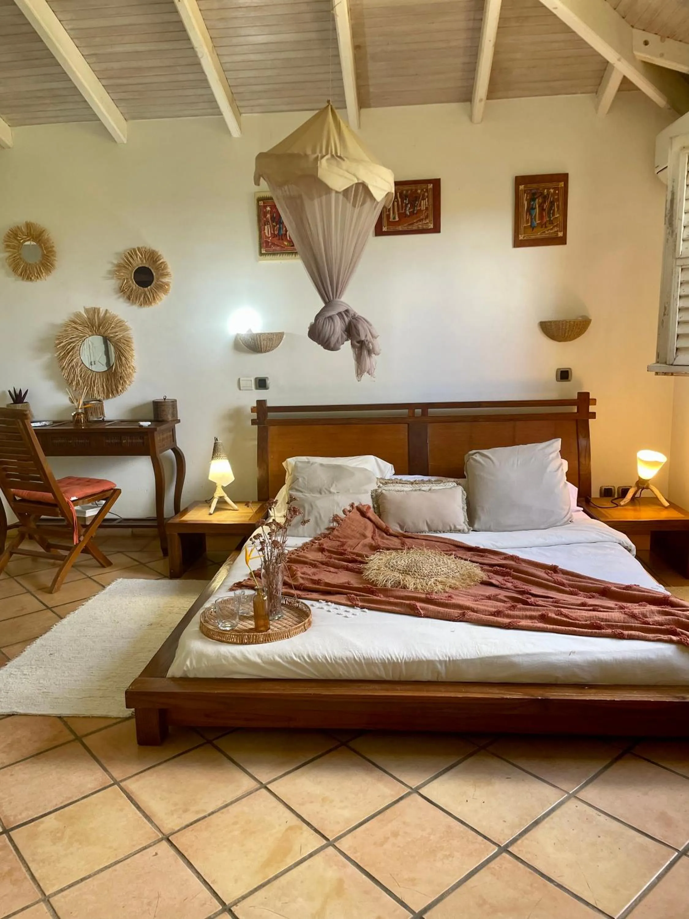 Bed in Papeth House