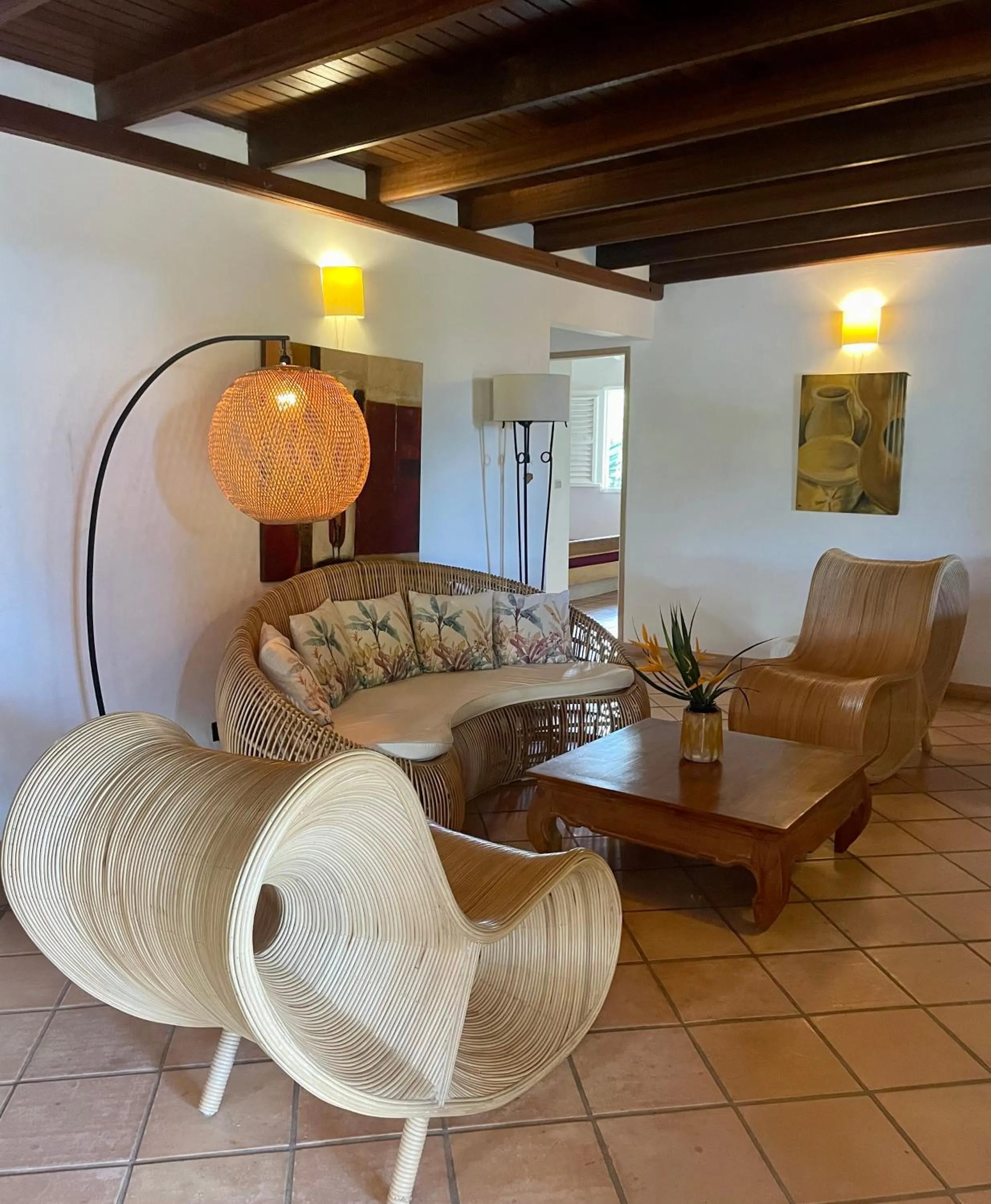 Living room in Papeth House