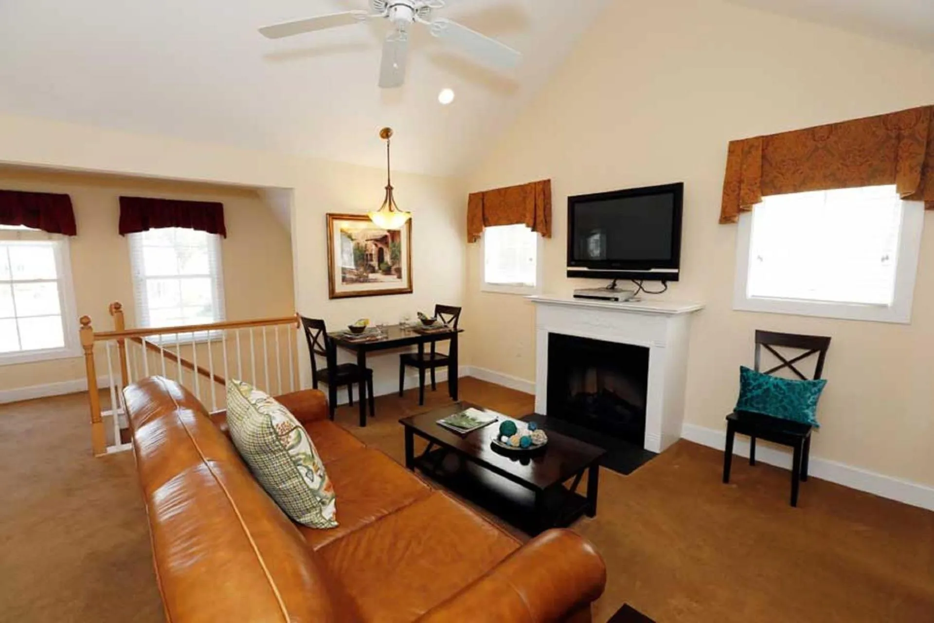 Property building in King's Creek Resort