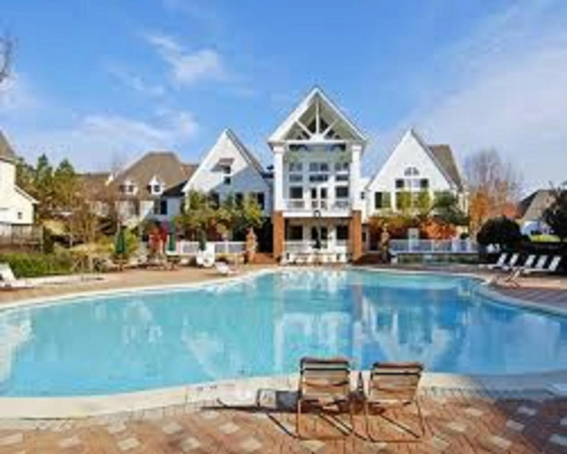 Property building in King's Creek Resort