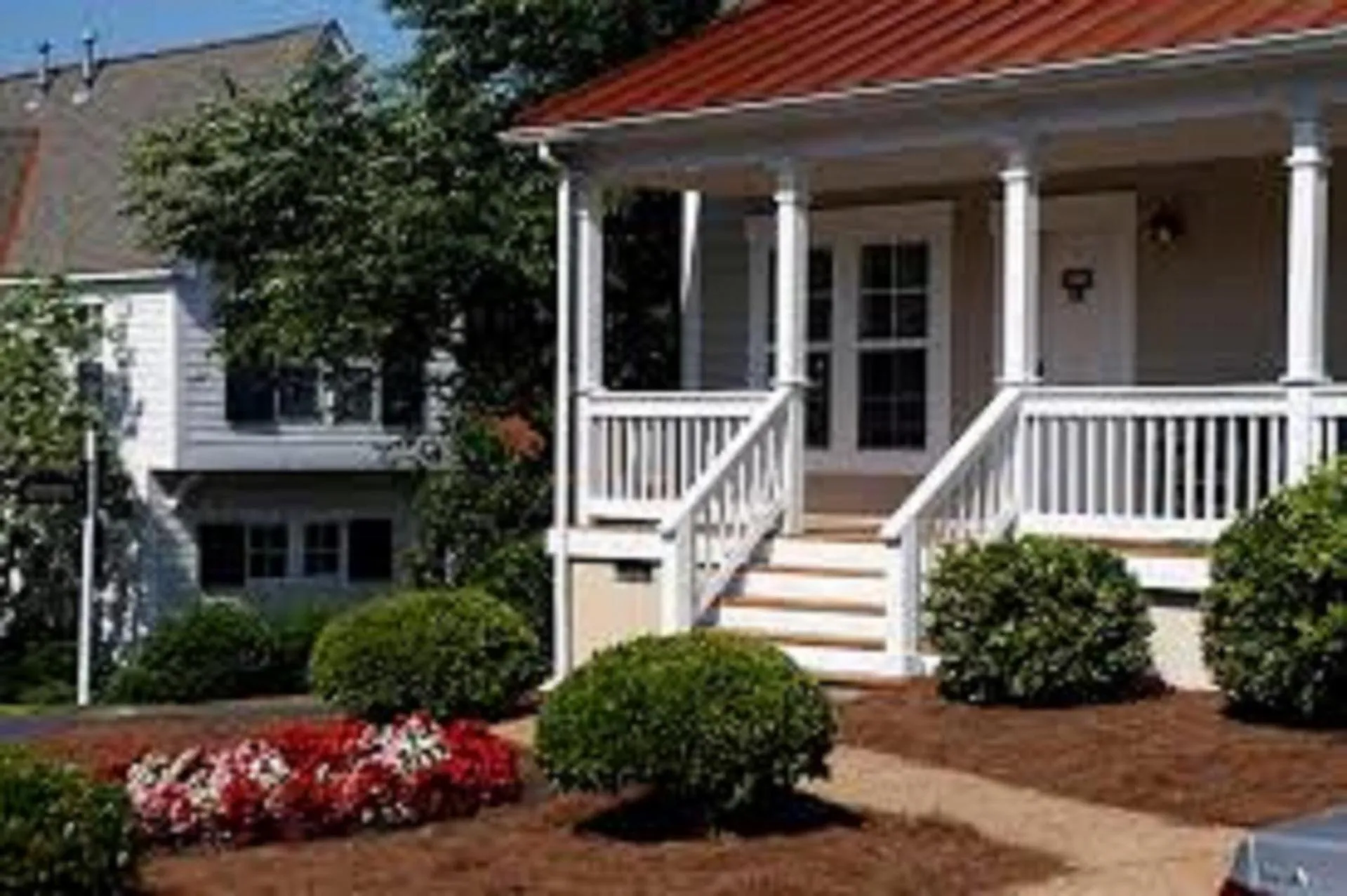 Property building in King's Creek Resort