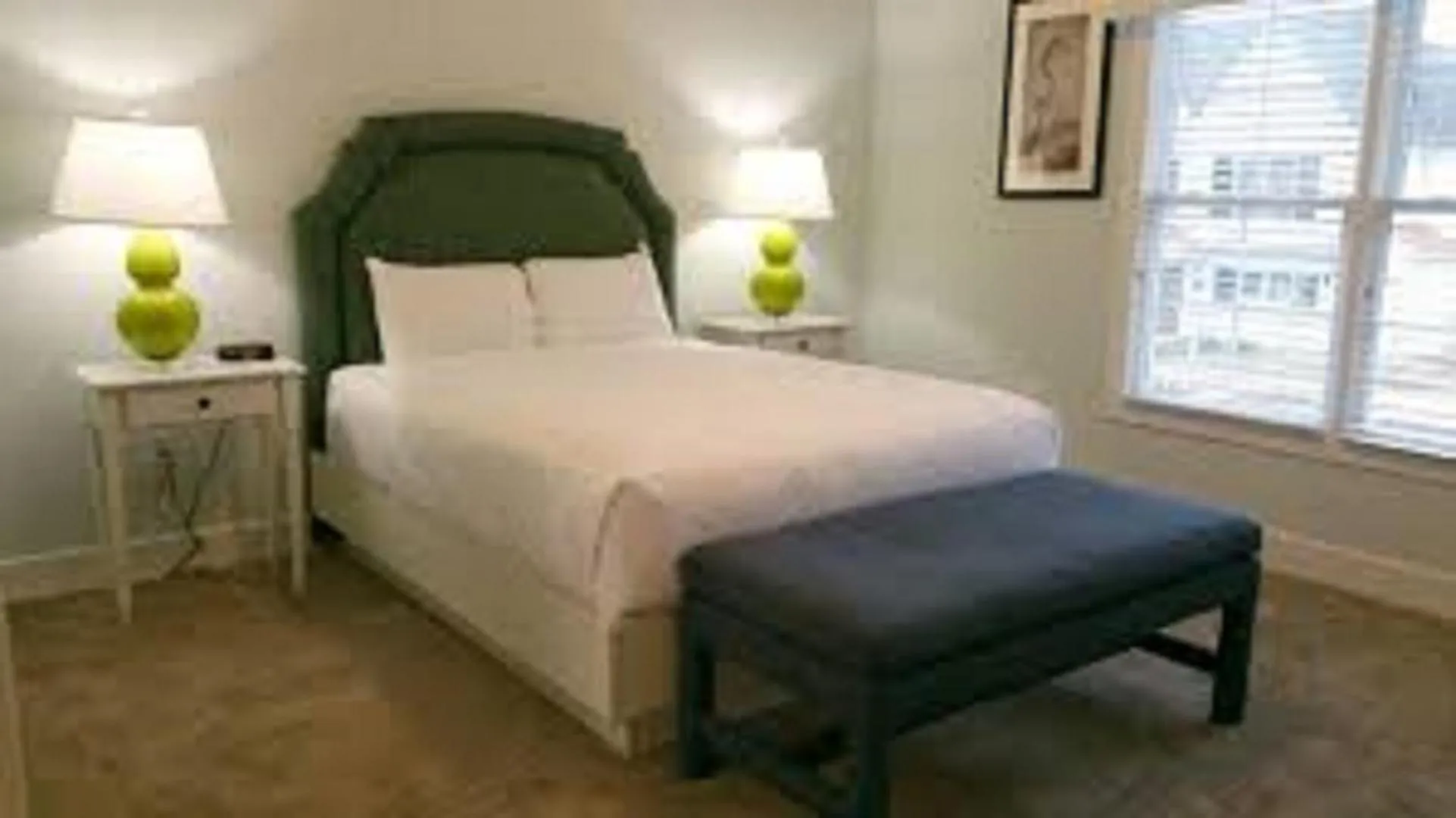 Restaurant/places to eat, Bed in King's Creek Resort