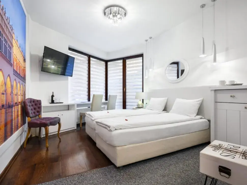 Double Room with Garden in Parkside Apartments Old Town Double Room with Garden in Parkside Apartments Old Town