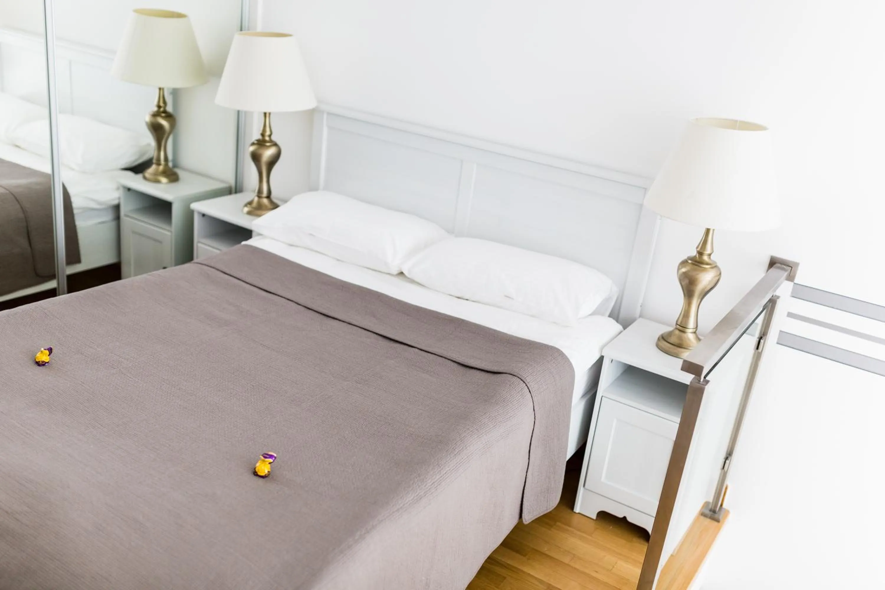 Bedroom, Bed in Parkside Apartments Old Town