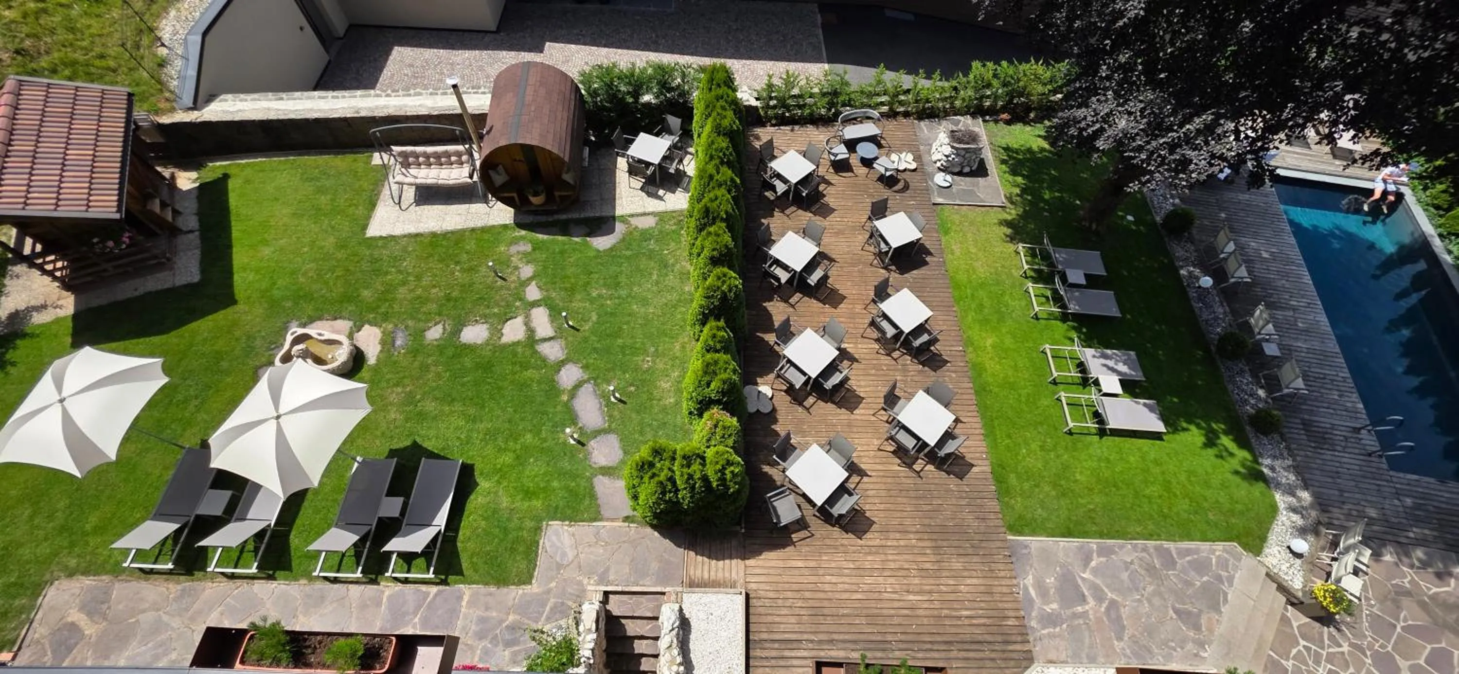 Solaia Hotel & Guesthouse