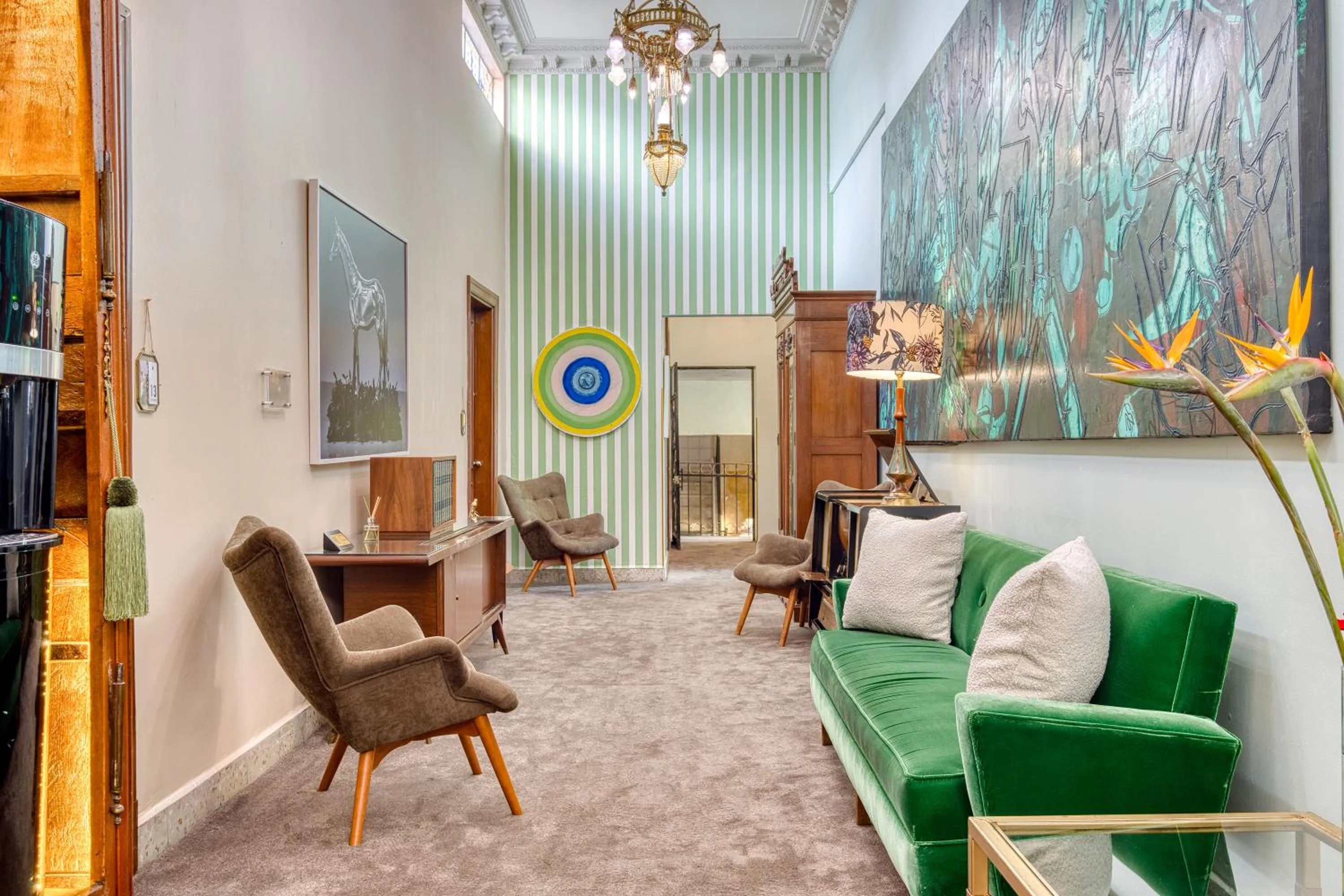 Pug Seal Polanco Anatole France