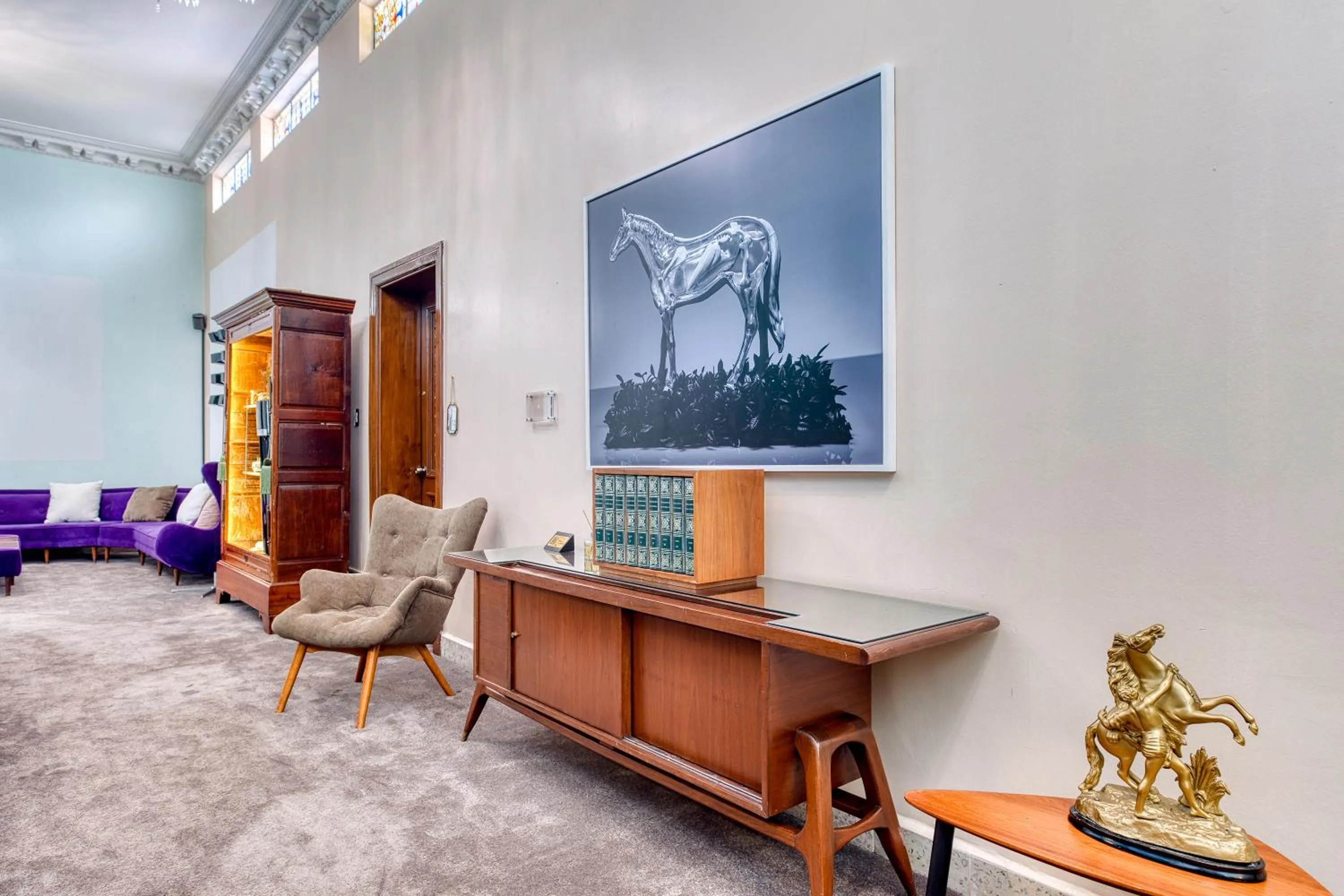 Pug Seal Polanco Anatole France