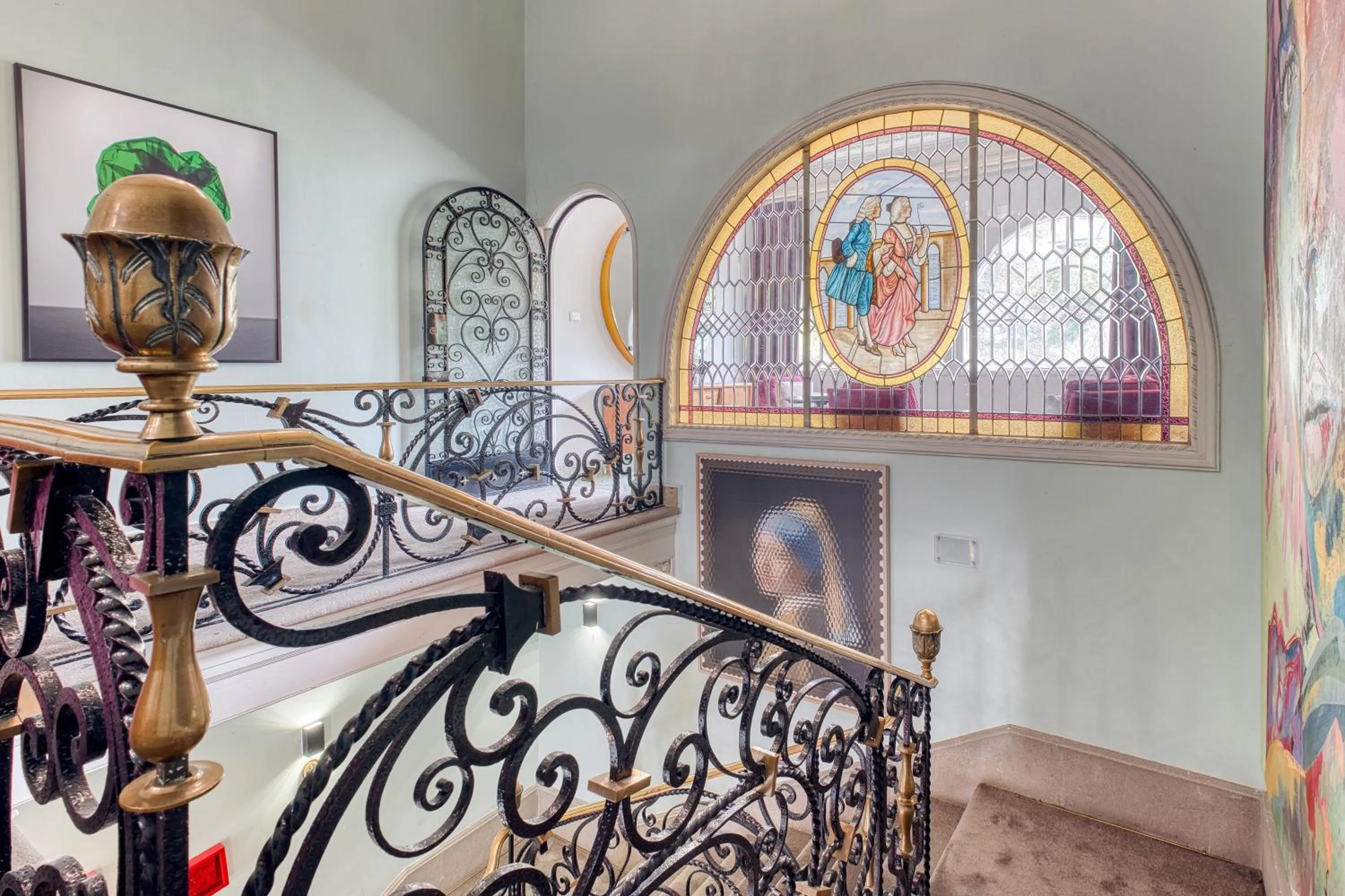 Pug Seal Polanco Anatole France