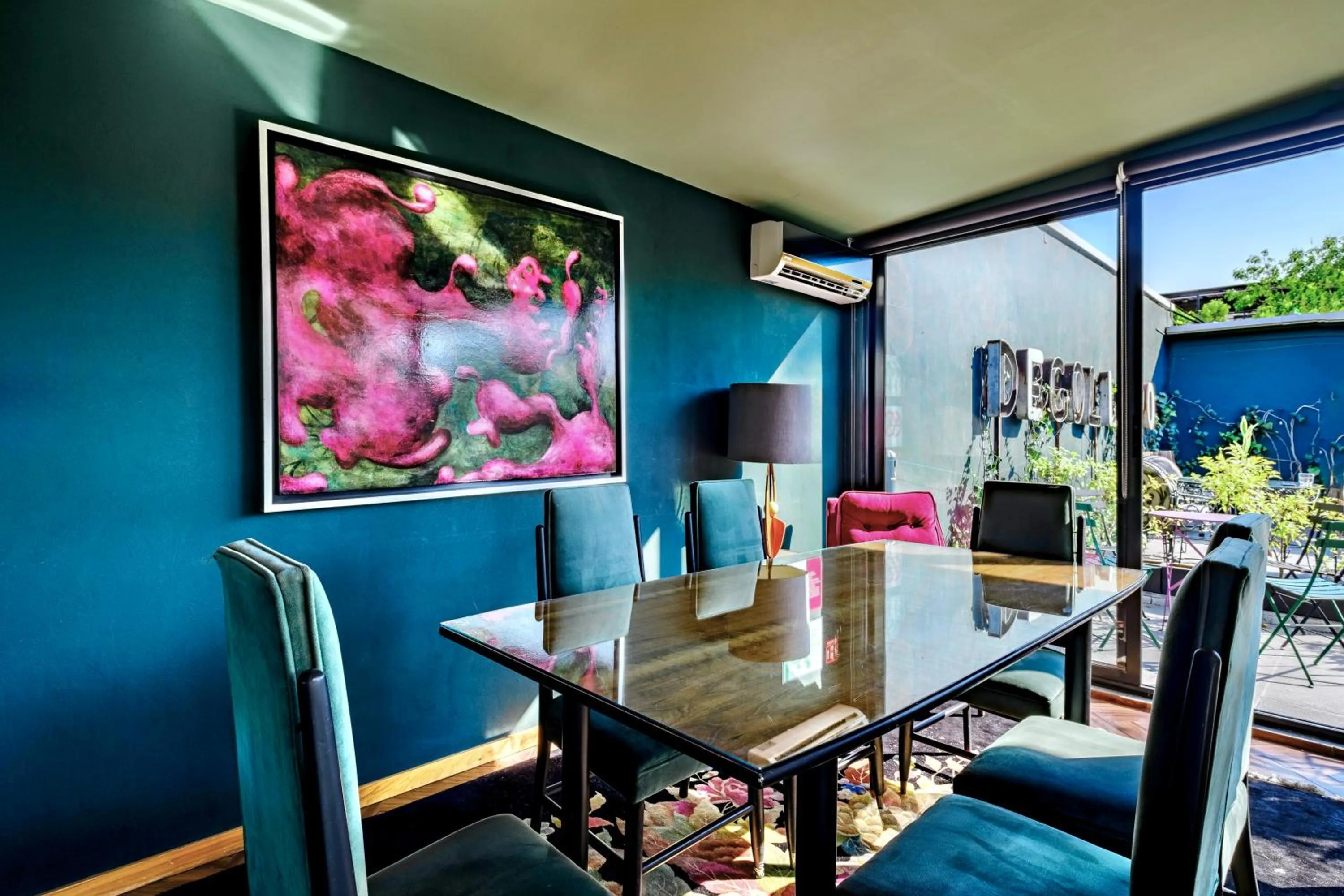 Meeting/conference room in Pug Seal Polanco Anatole France