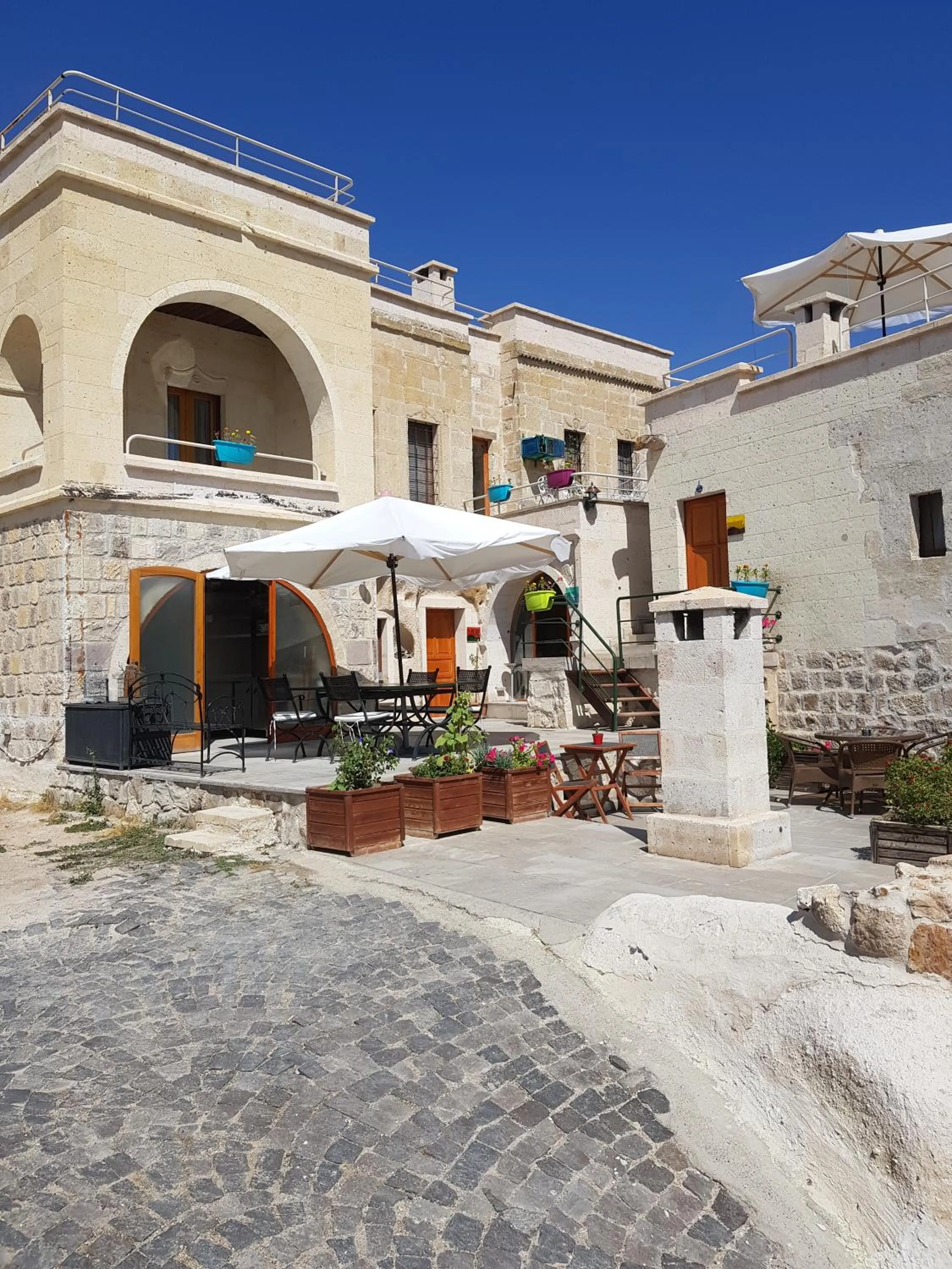 Facade/entrance in Anatelein Cave Hotel