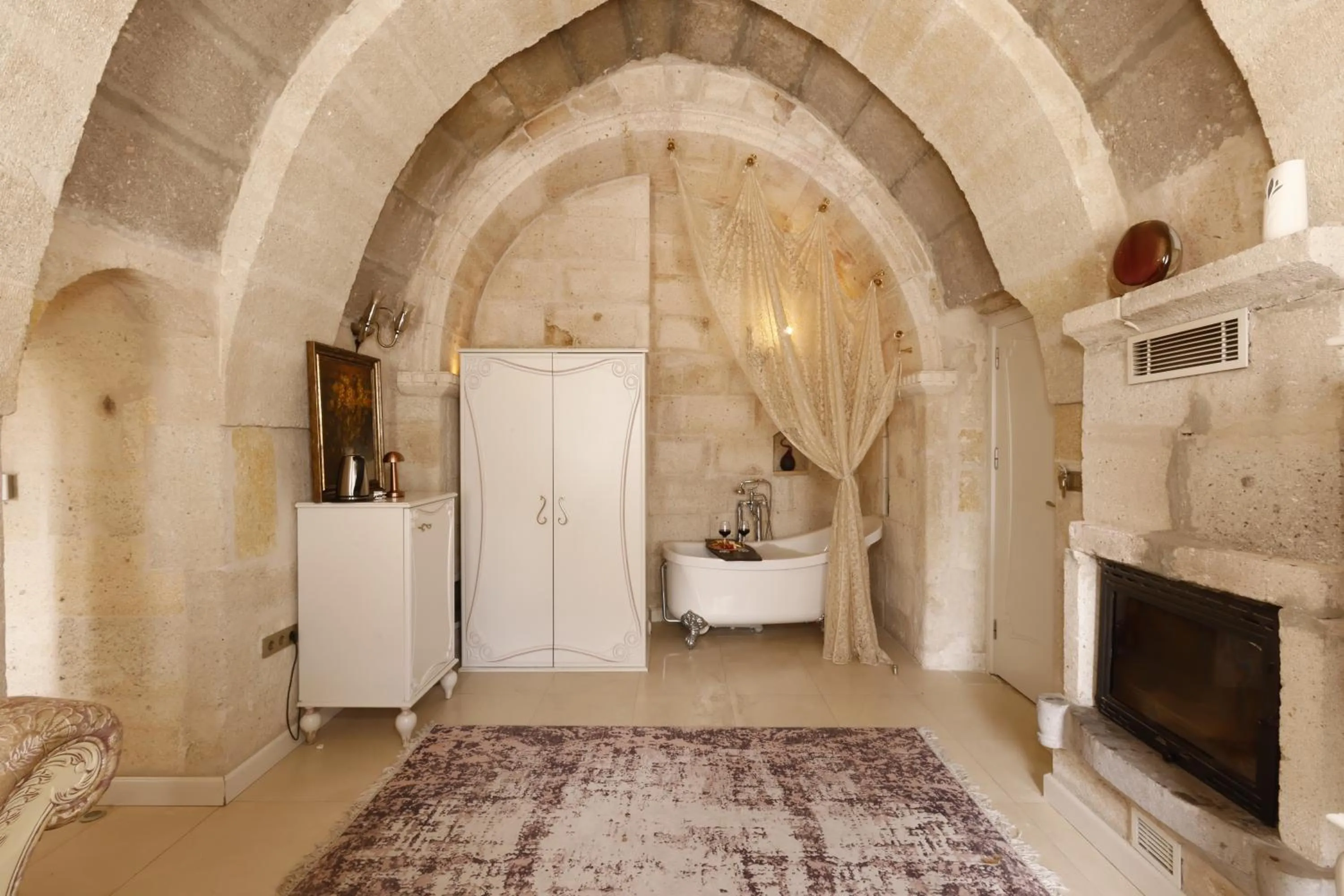 Bathroom in Anatelein Cave Hotel