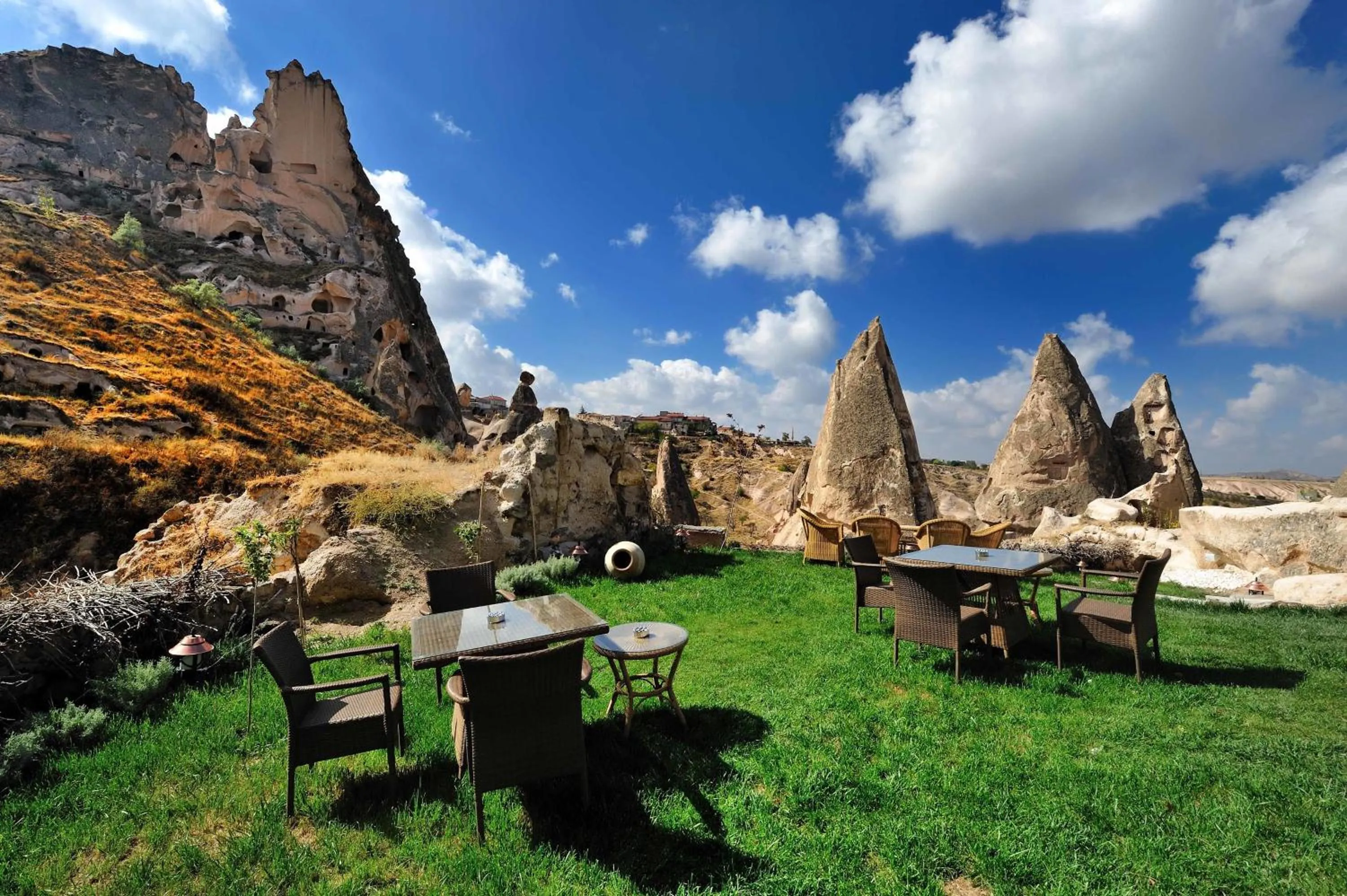 Garden view in Anatelein Cave Hotel