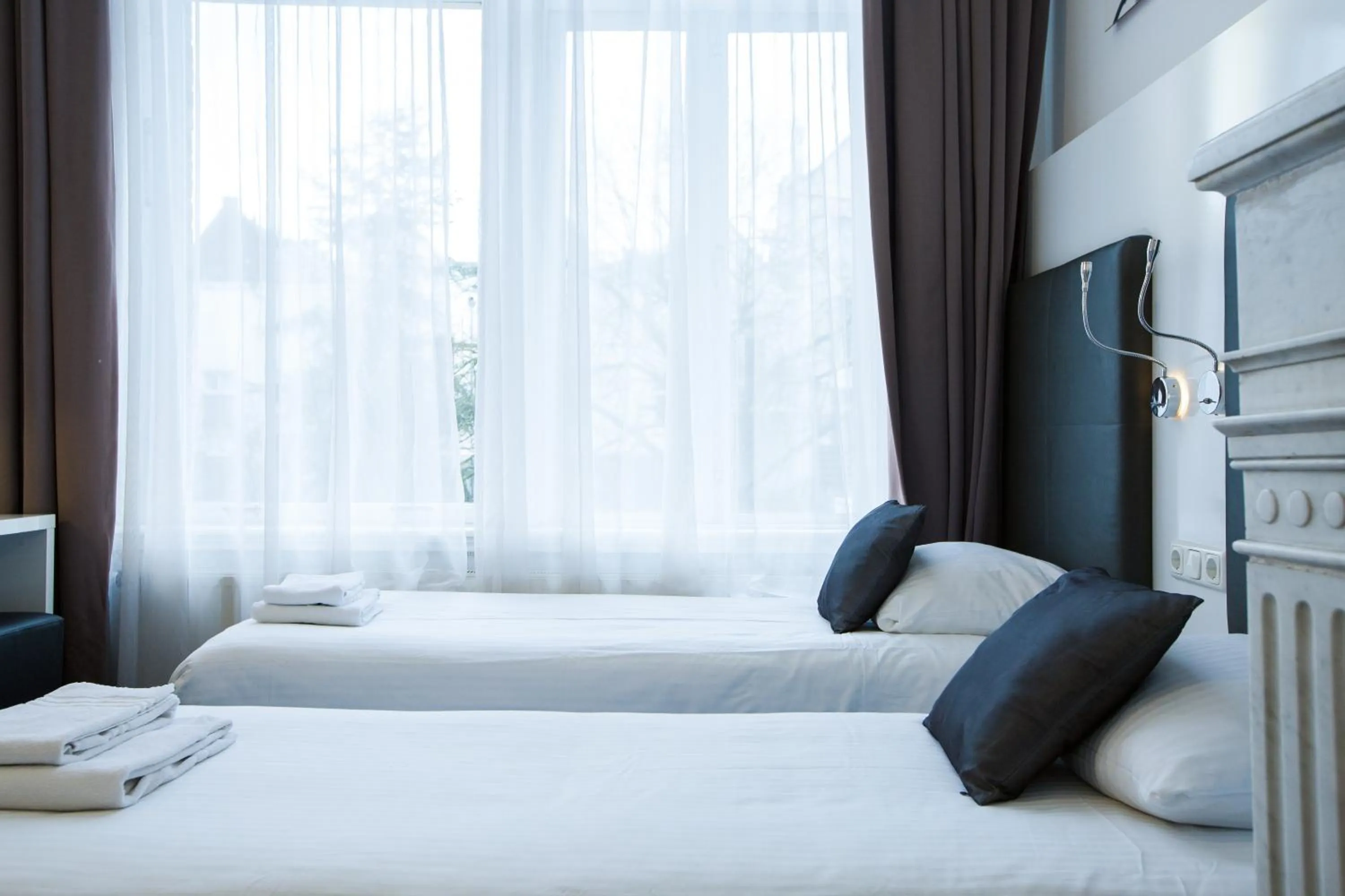 Bedroom, Bed in Hotel Vossius Vondelpark