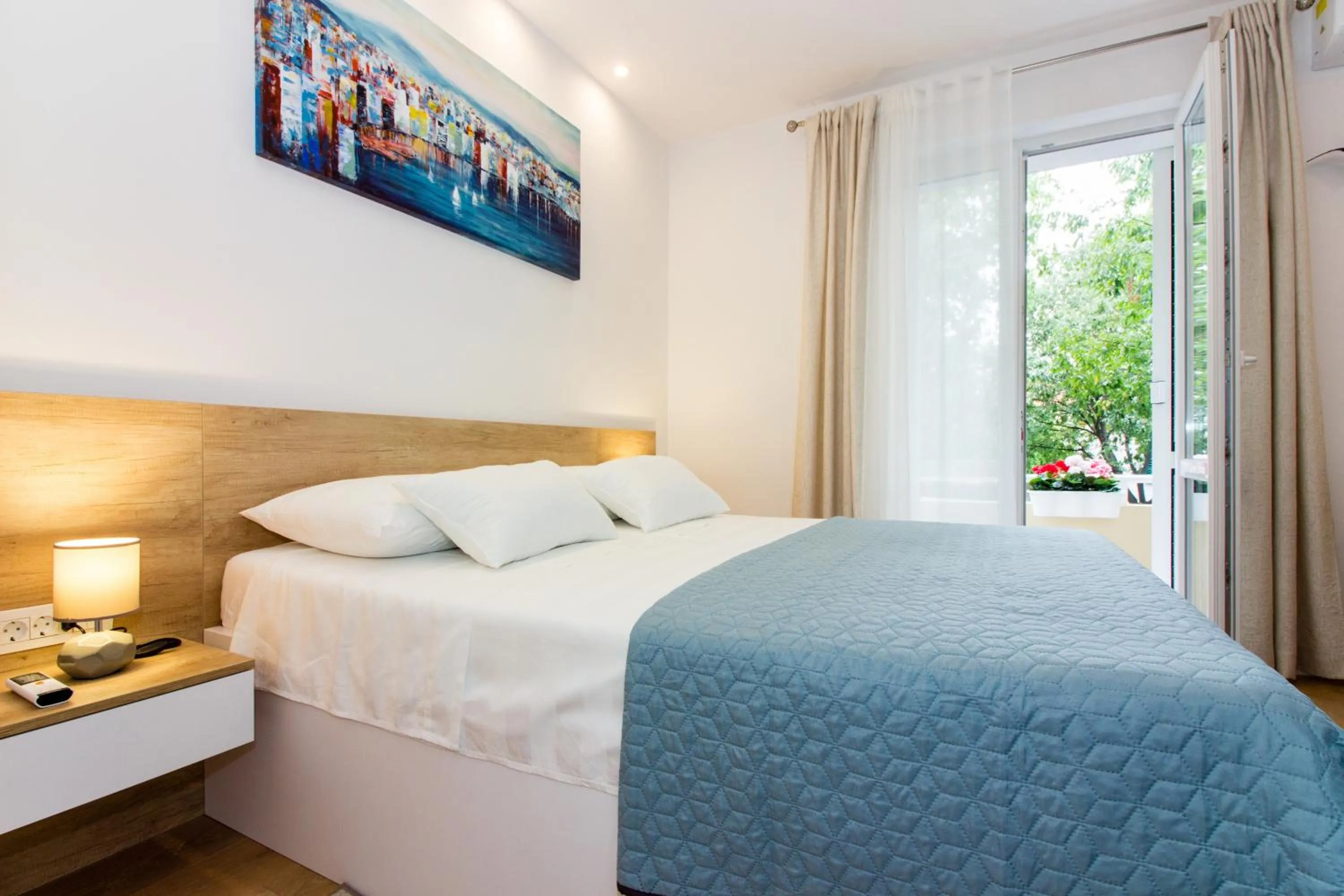 Bedroom, Bed in Lugo Apartments