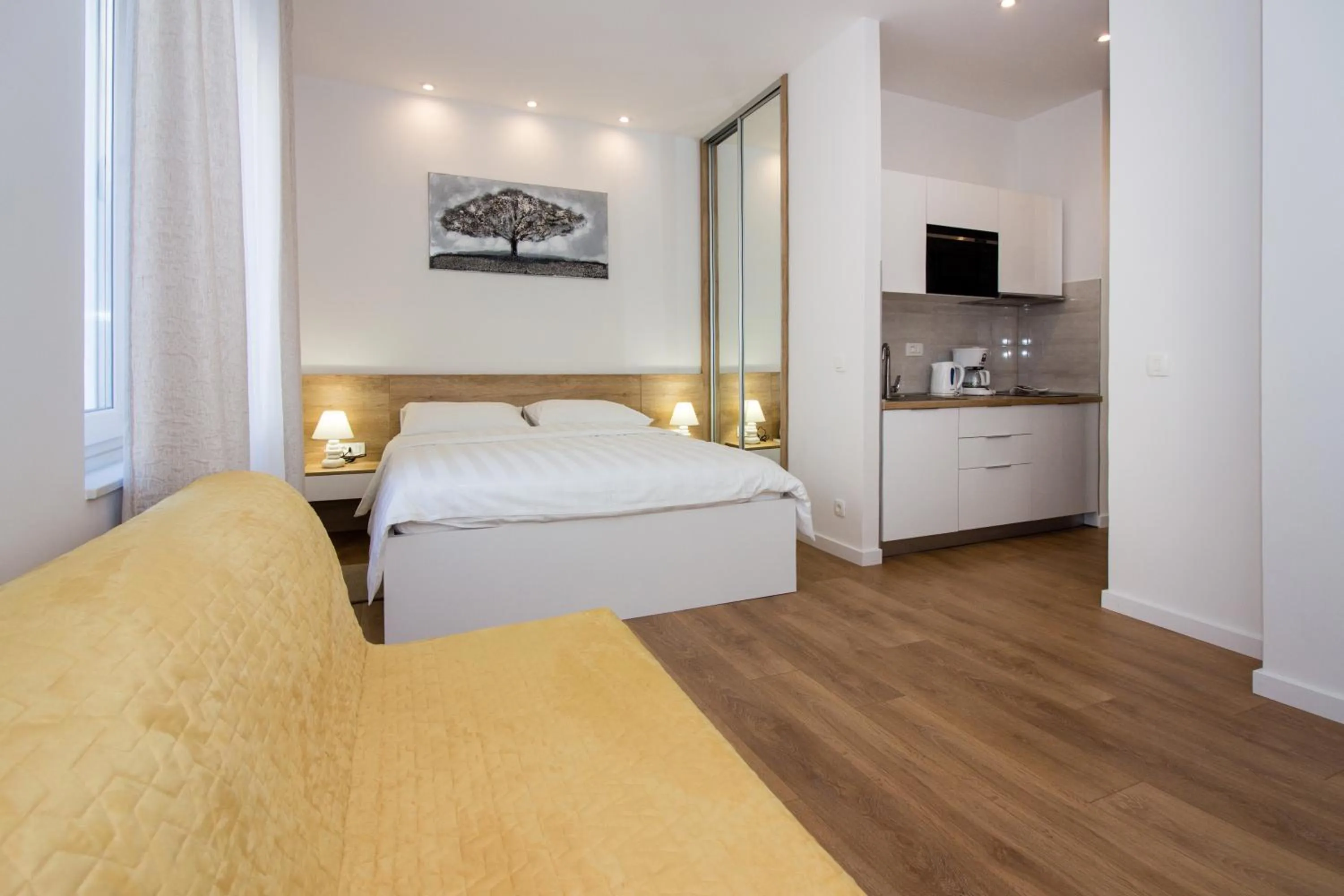 Bed in Lugo Apartments