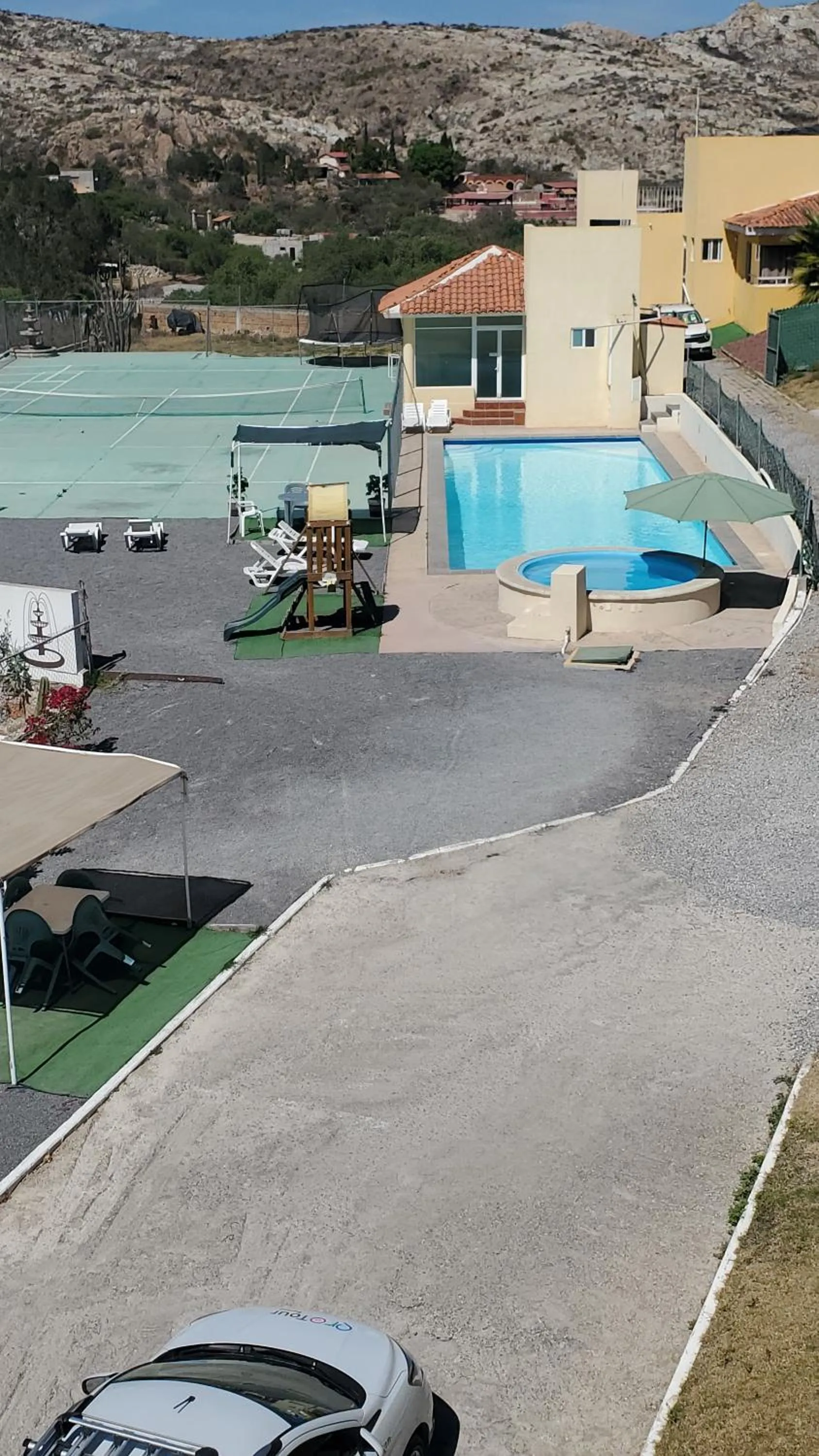Pool view in Hotel Quinta Las Fuentes Bernal