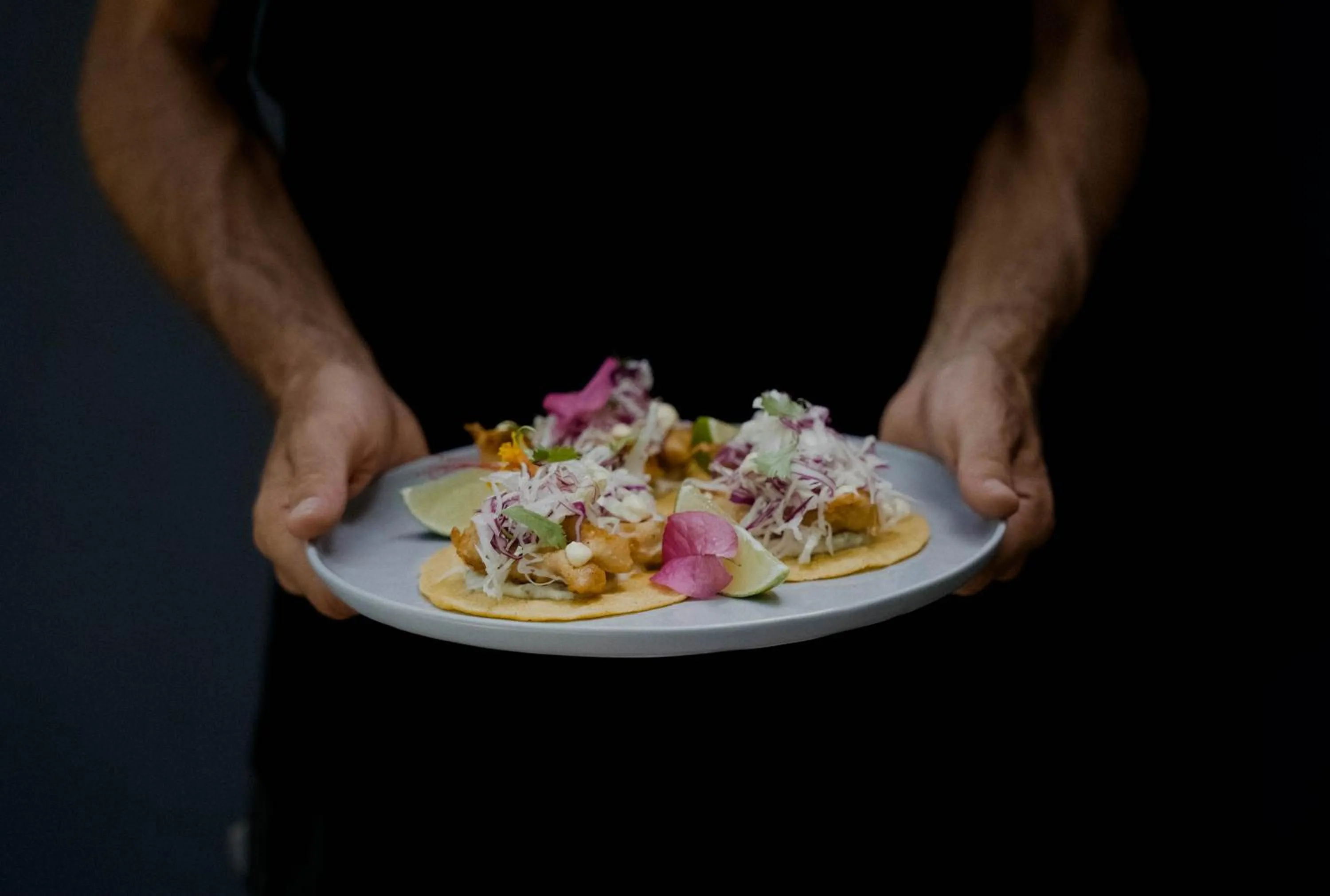 Restaurant/places to eat in Hotel Nya