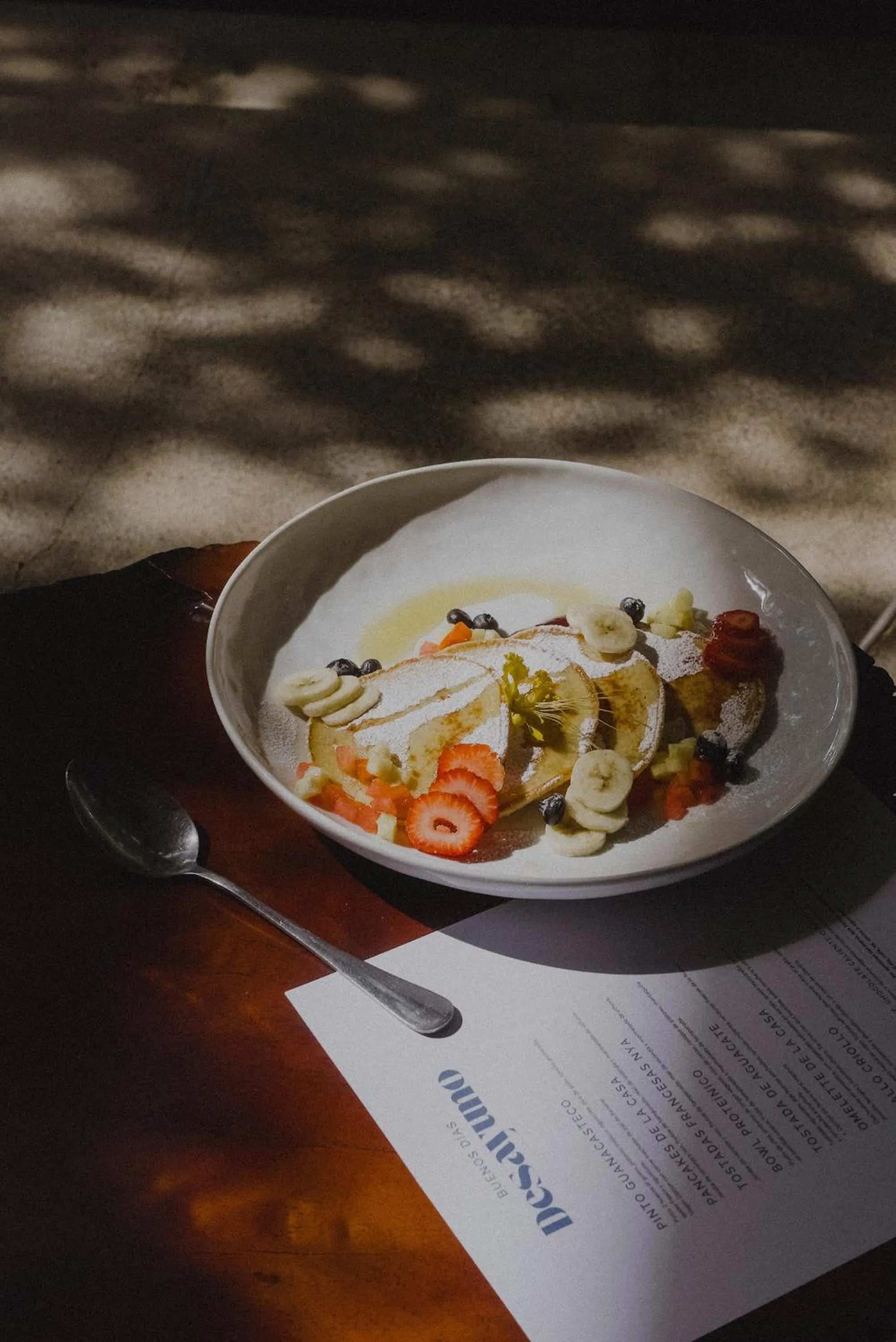 Restaurant/places to eat in Hotel Nya