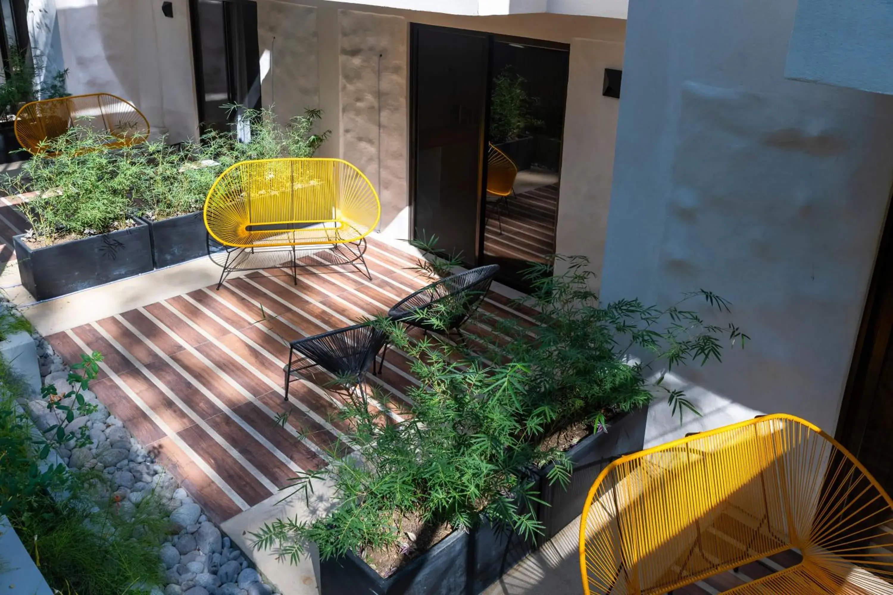 Inner courtyard view in Hotel Nya Inner courtyard view in Hotel Nya