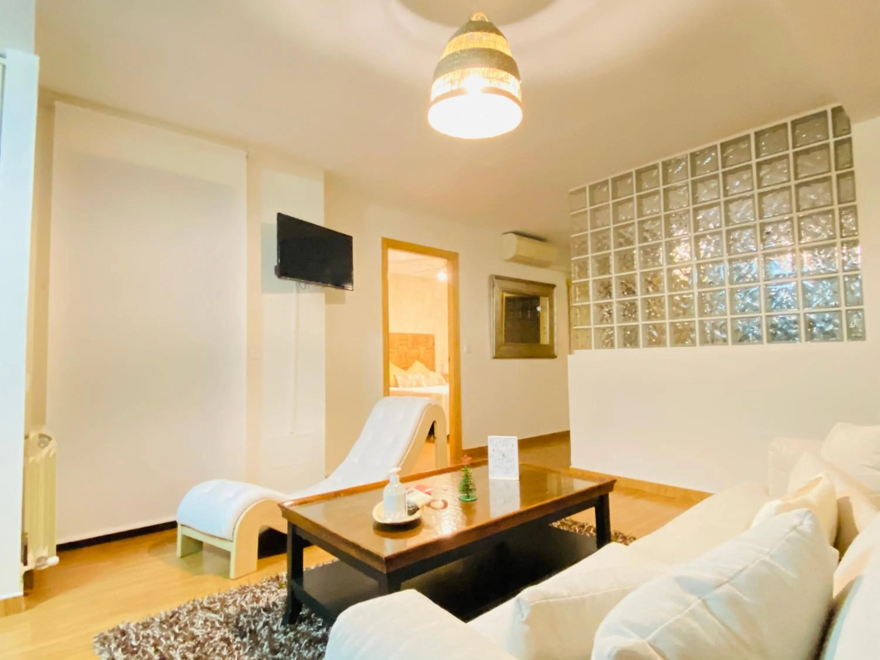 Hot Tub in Chinchon Spa