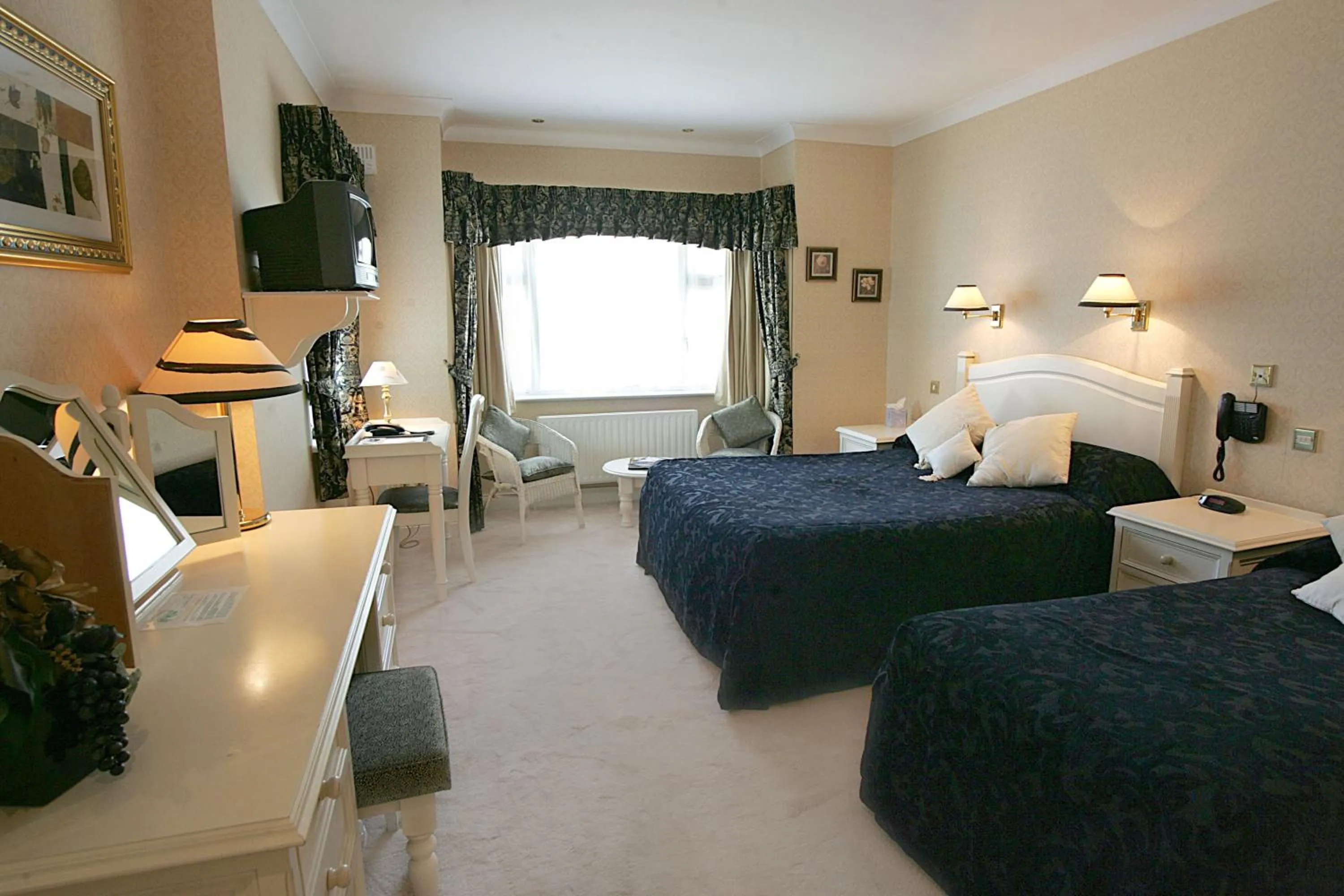 Bedroom, Bed in Killeen House Hotel