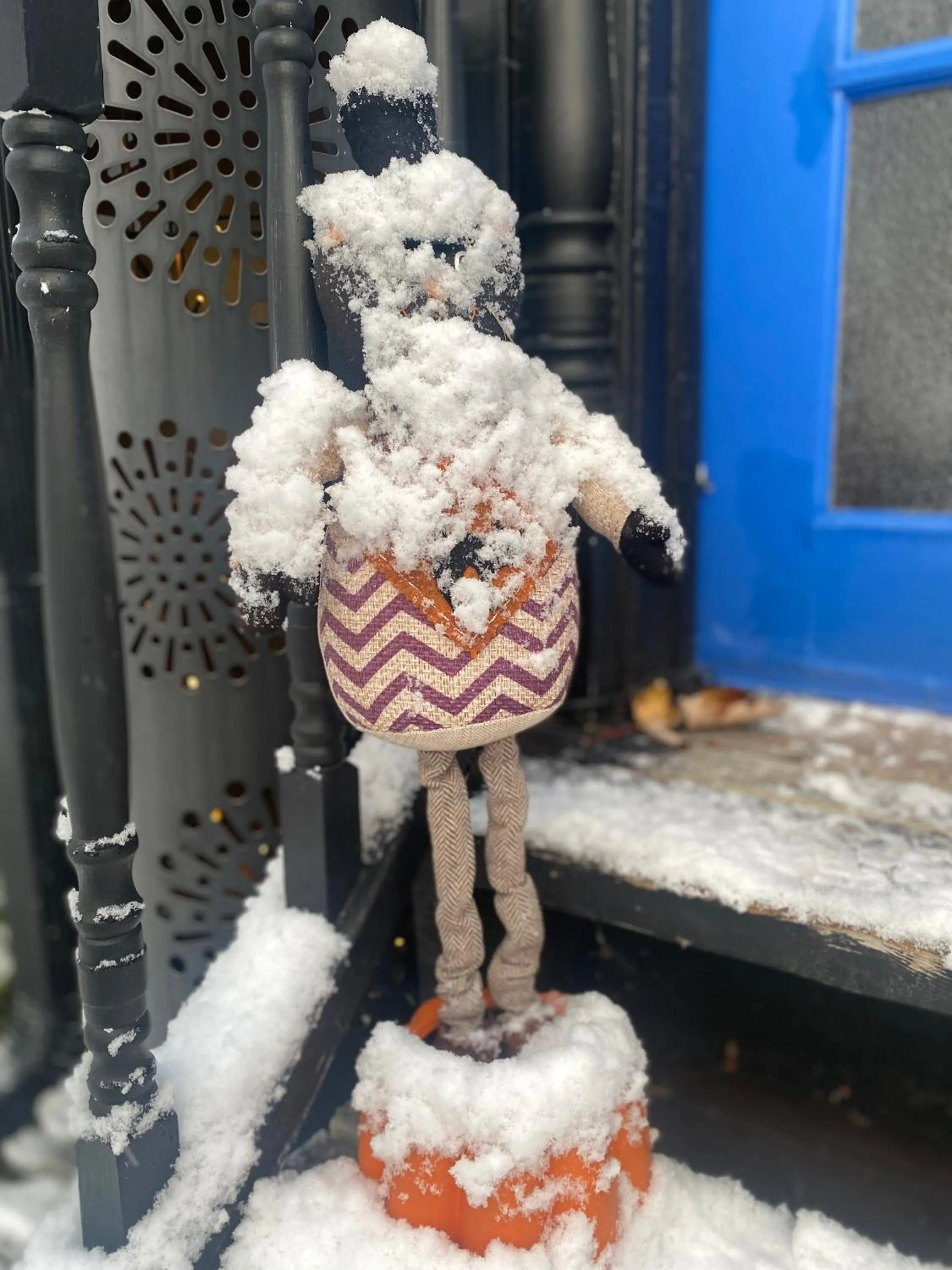 Property building in Blue Spruce Bed and Breakfast Muskoka