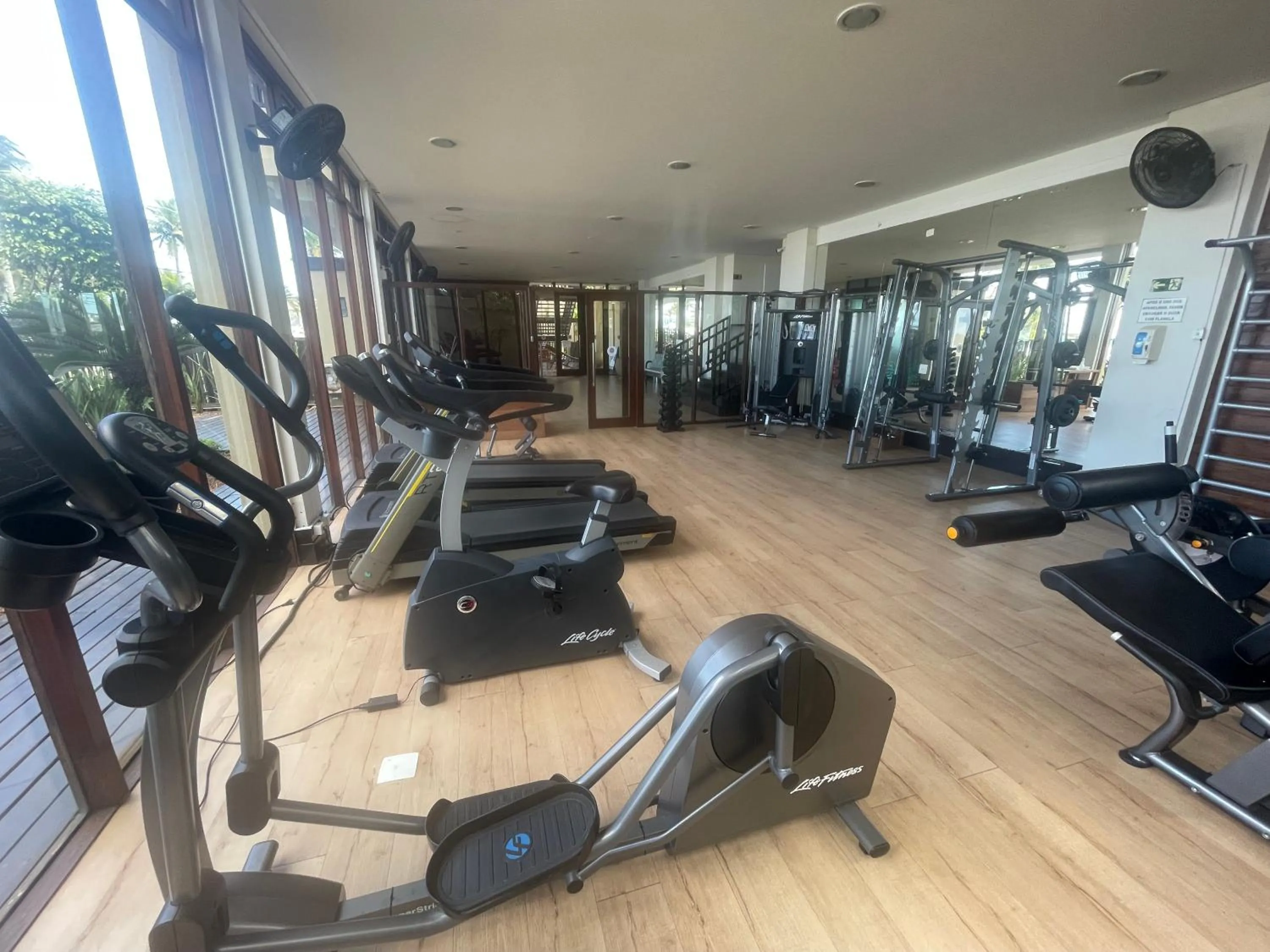 Fitness centre/facilities in Residências Garcez - Pantai Enseada - Vista Mar