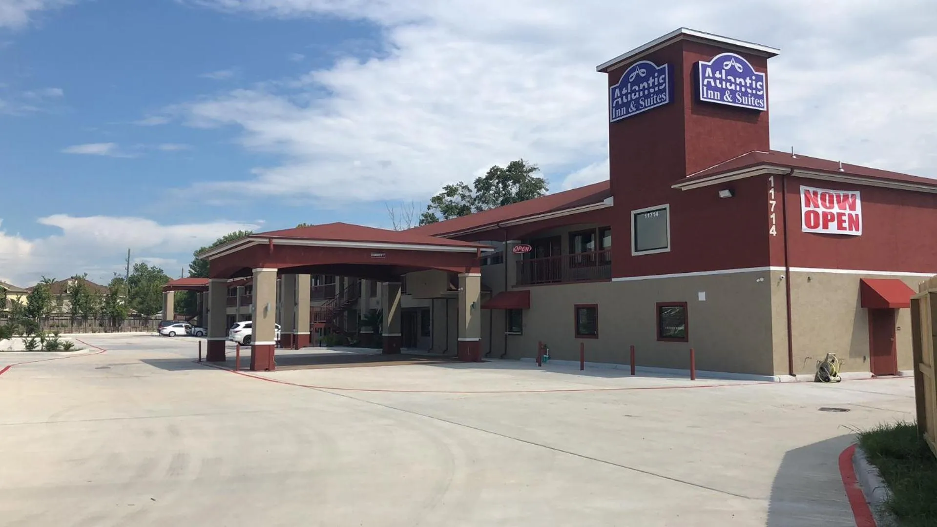 Property building in Atlantis Inn Suites