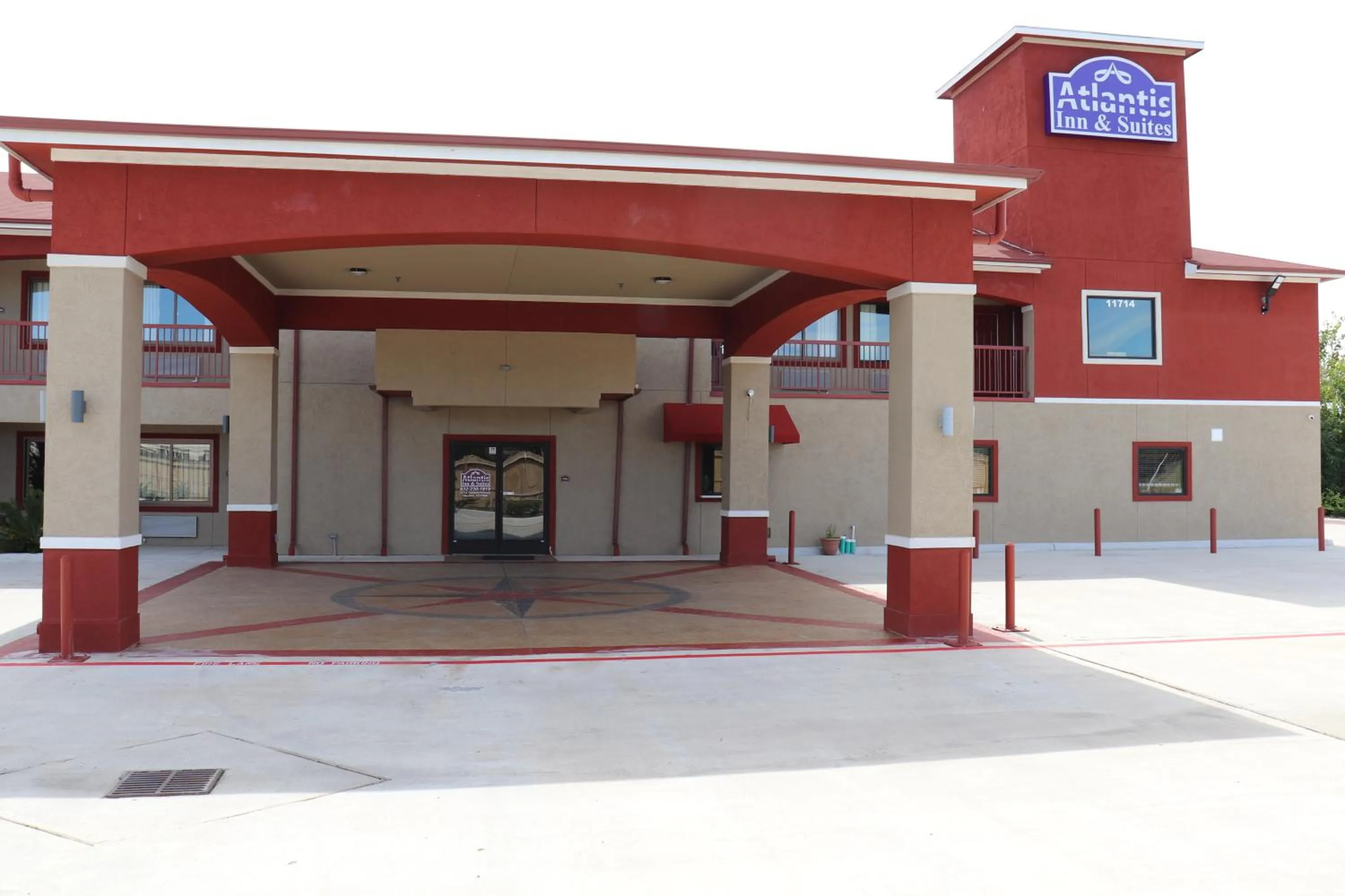 Facade/entrance in Atlantis Inn Suites