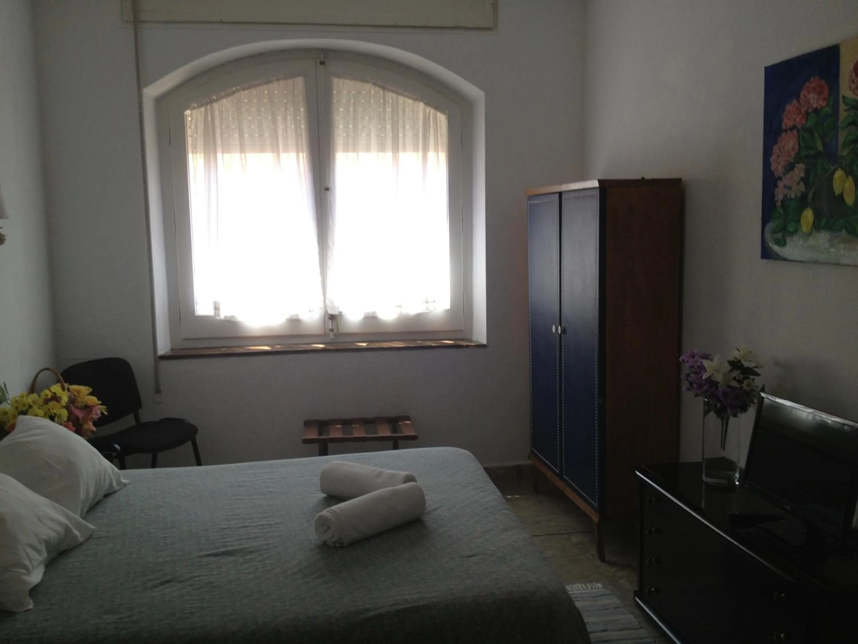 Photo of the whole room, Bed in Hotel Comodoro