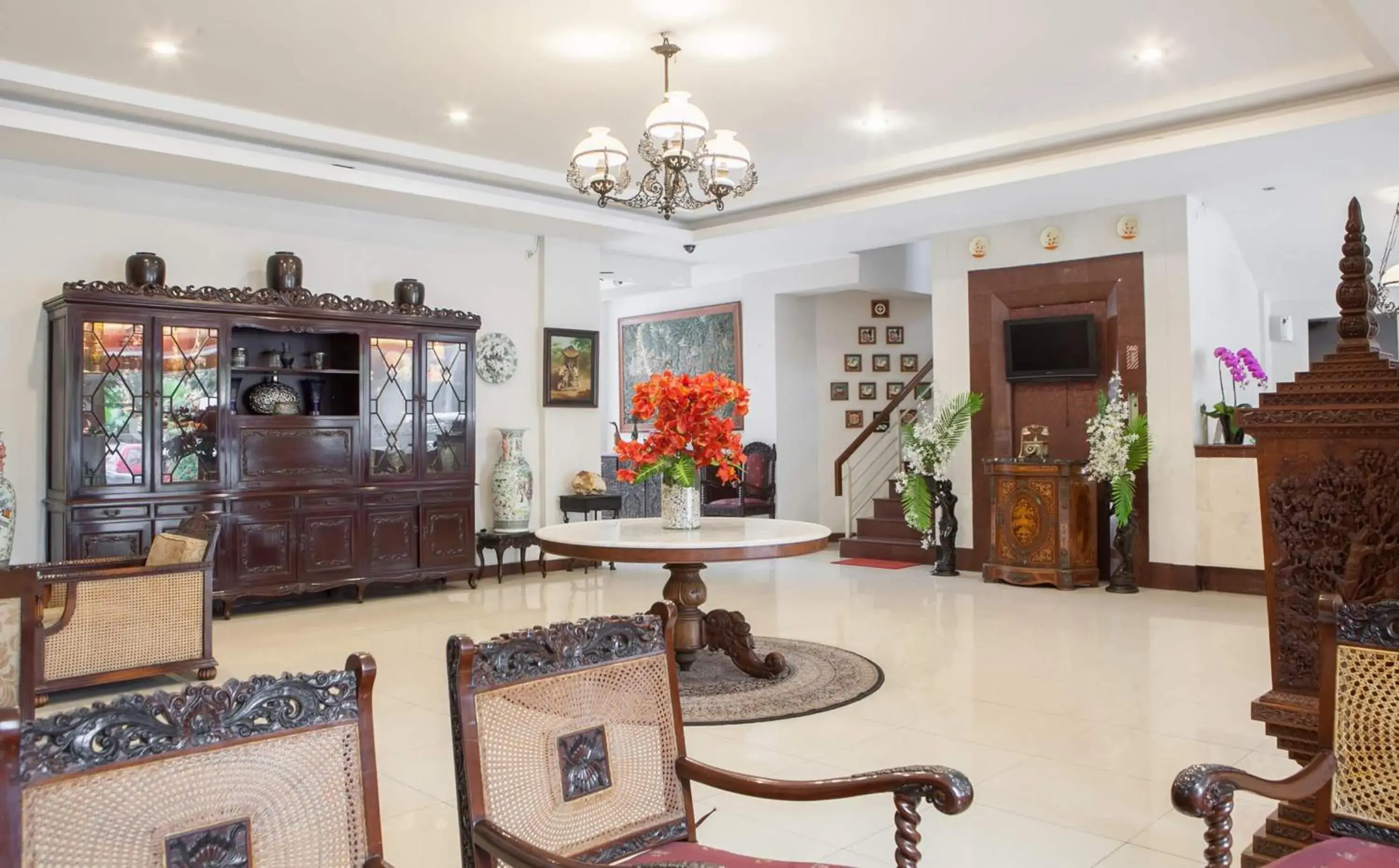 Property building in RedDoorz Near Trans Studio Mall 3 Property building in RedDoorz Near Trans Studio Mall 3