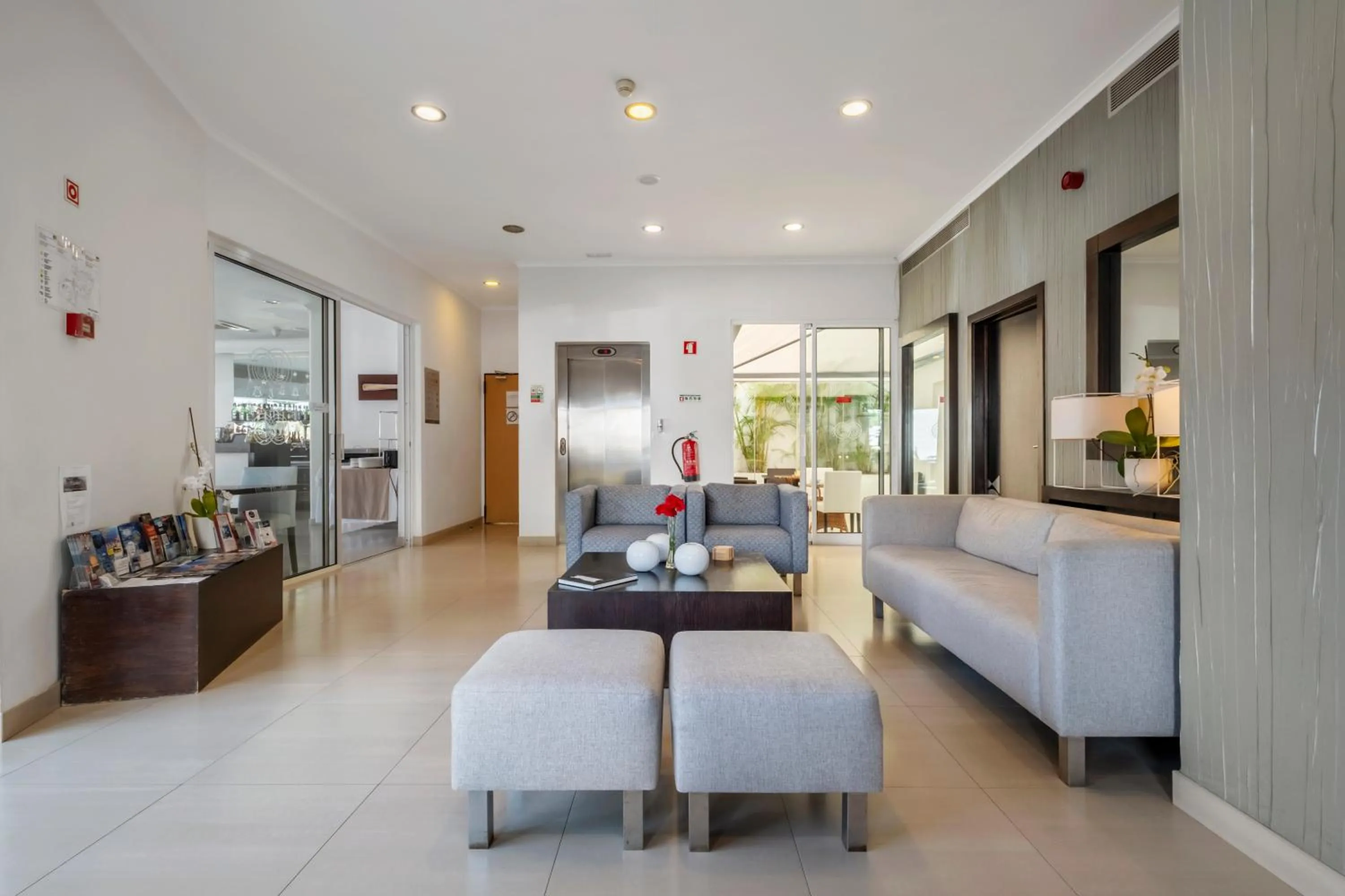 Lobby or reception in White Waters Hotel