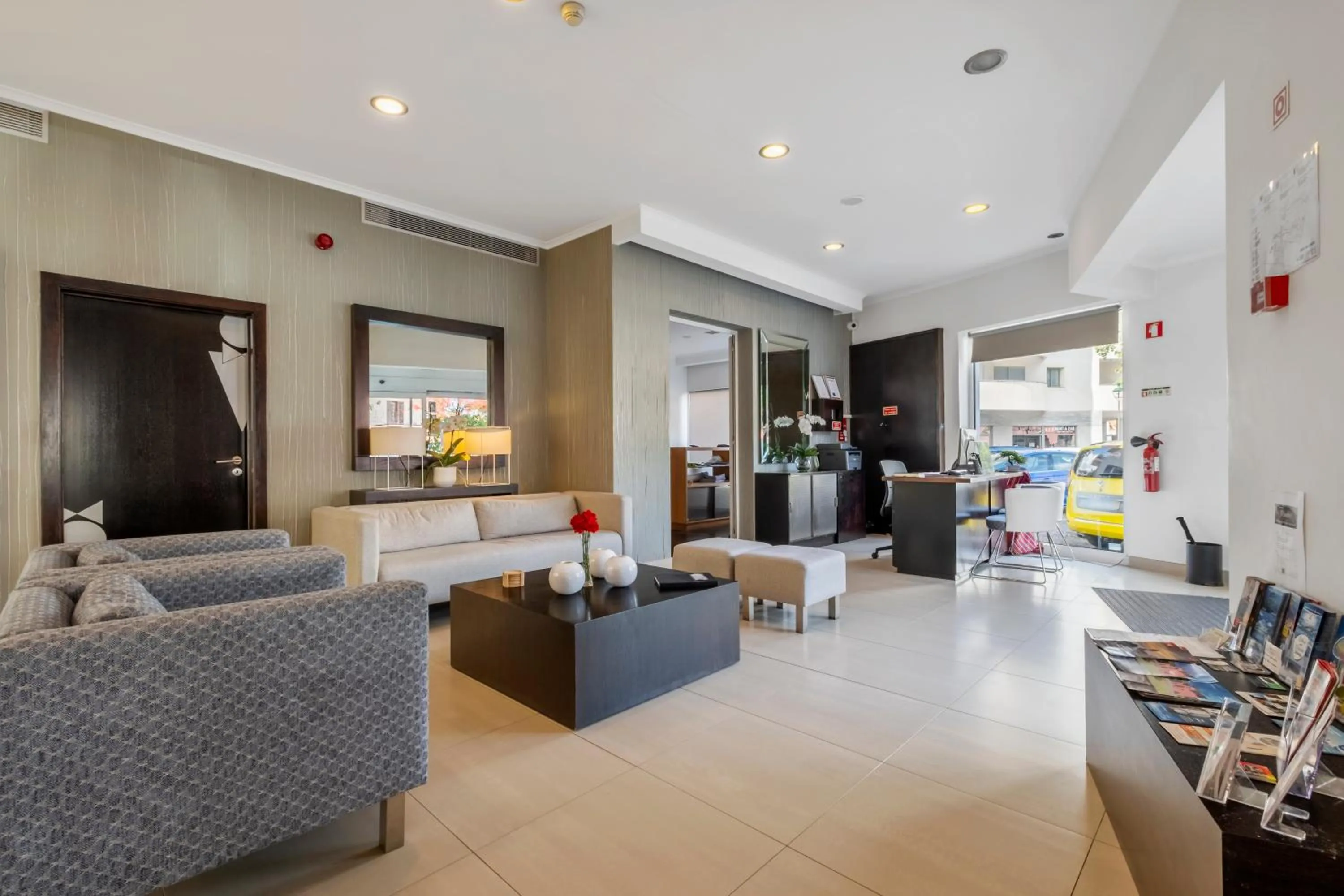 Lobby or reception in White Waters Hotel