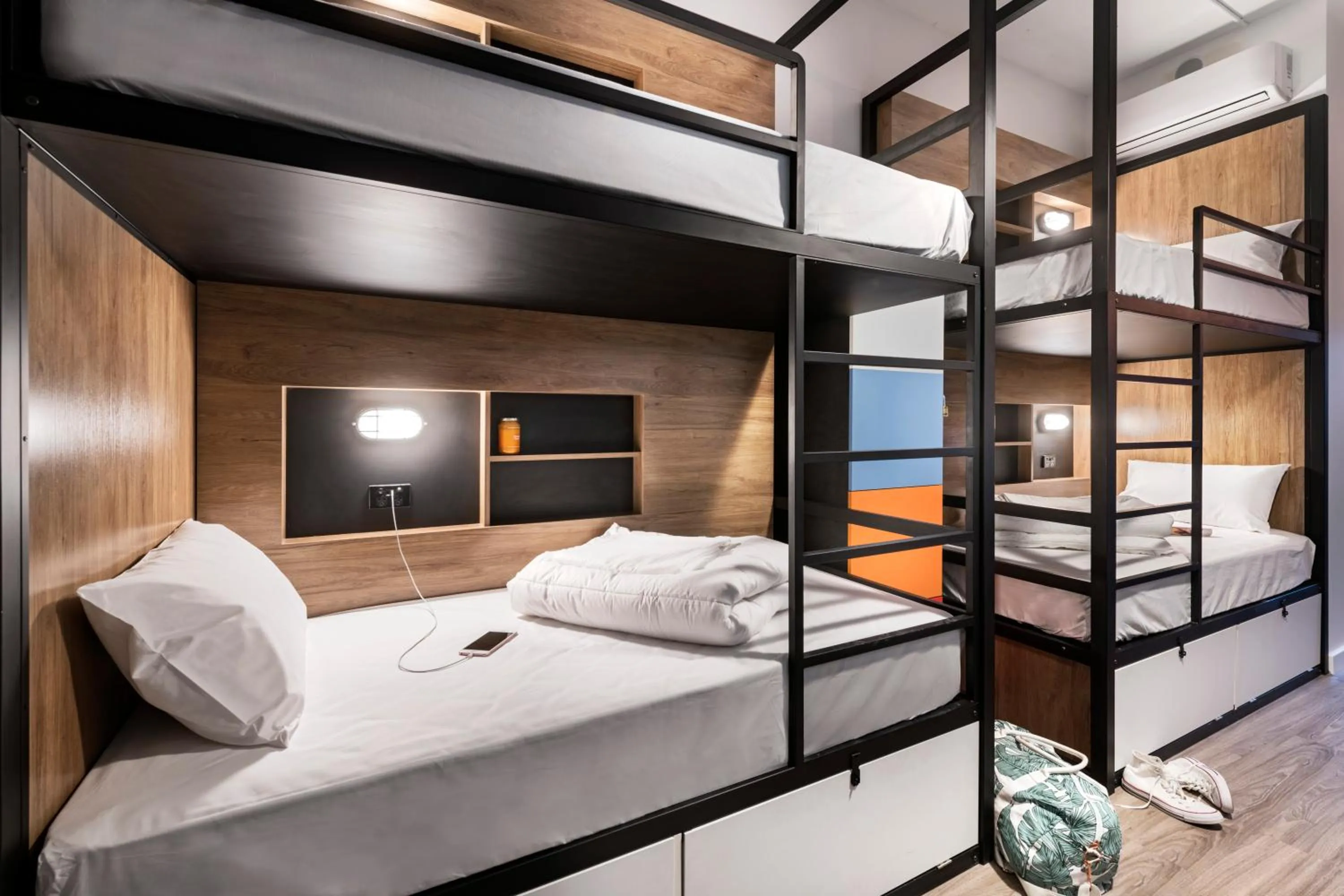 Bedroom, Bed in Hostel G Perth